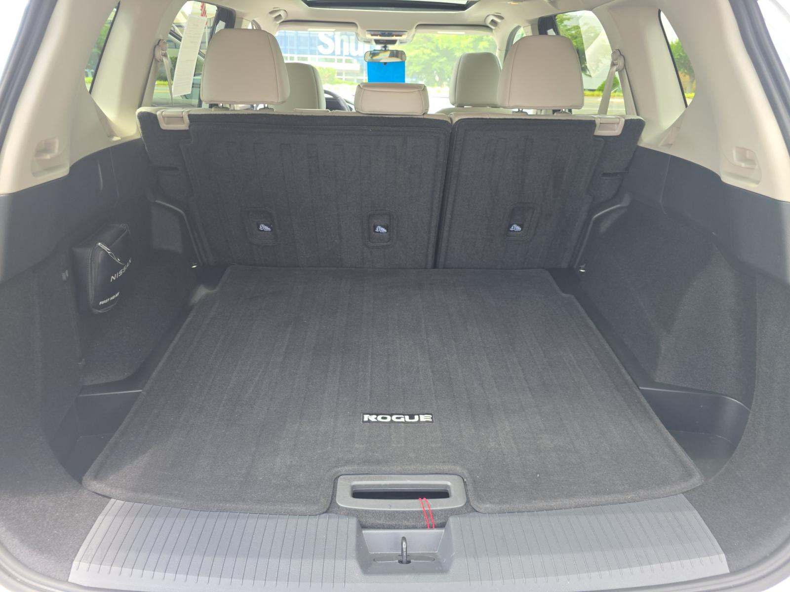 2024 Nissan Rogue SV FWD