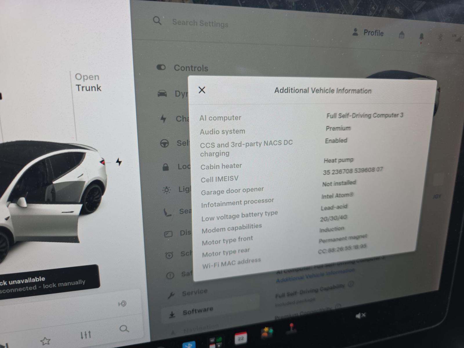 TESLA MODEL Y - 8