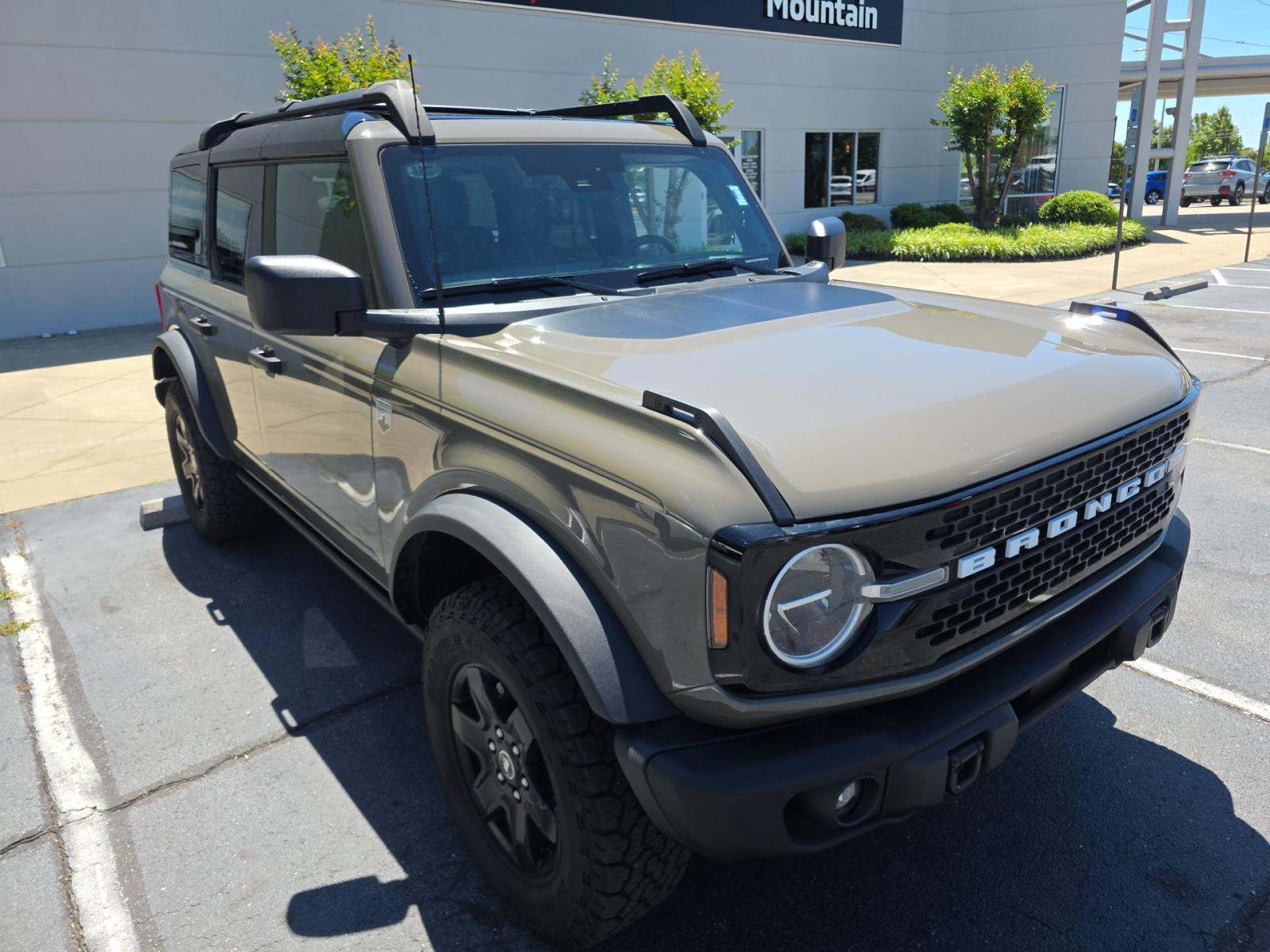 FORD BRONCO - 4