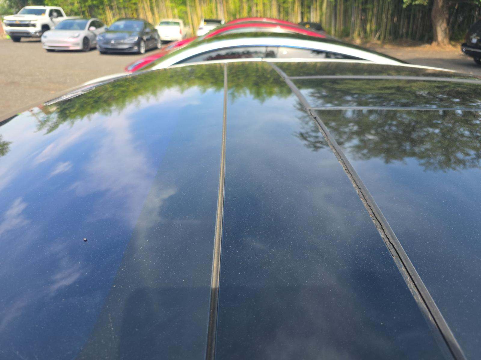 TESLA MODEL X - 10