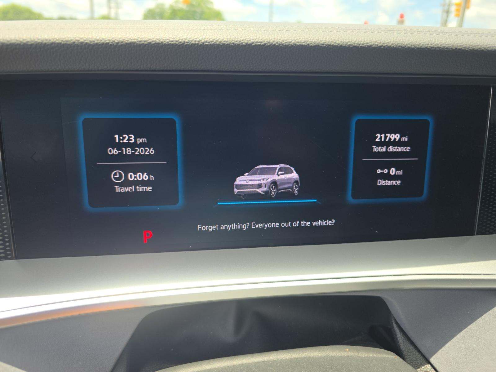 2025 Volkswagen Tiguan 2.0T SE R-Line Black AWD