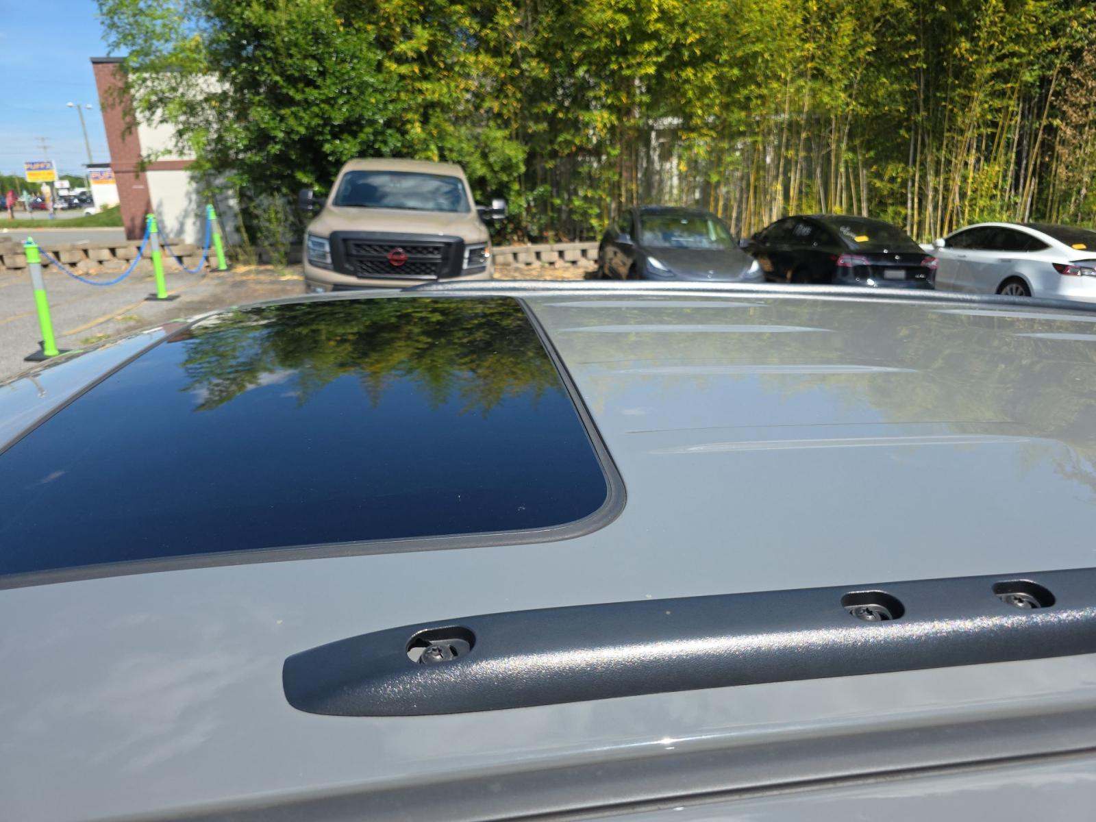 2022 Jeep Grand Cherokee Laredo X RWD