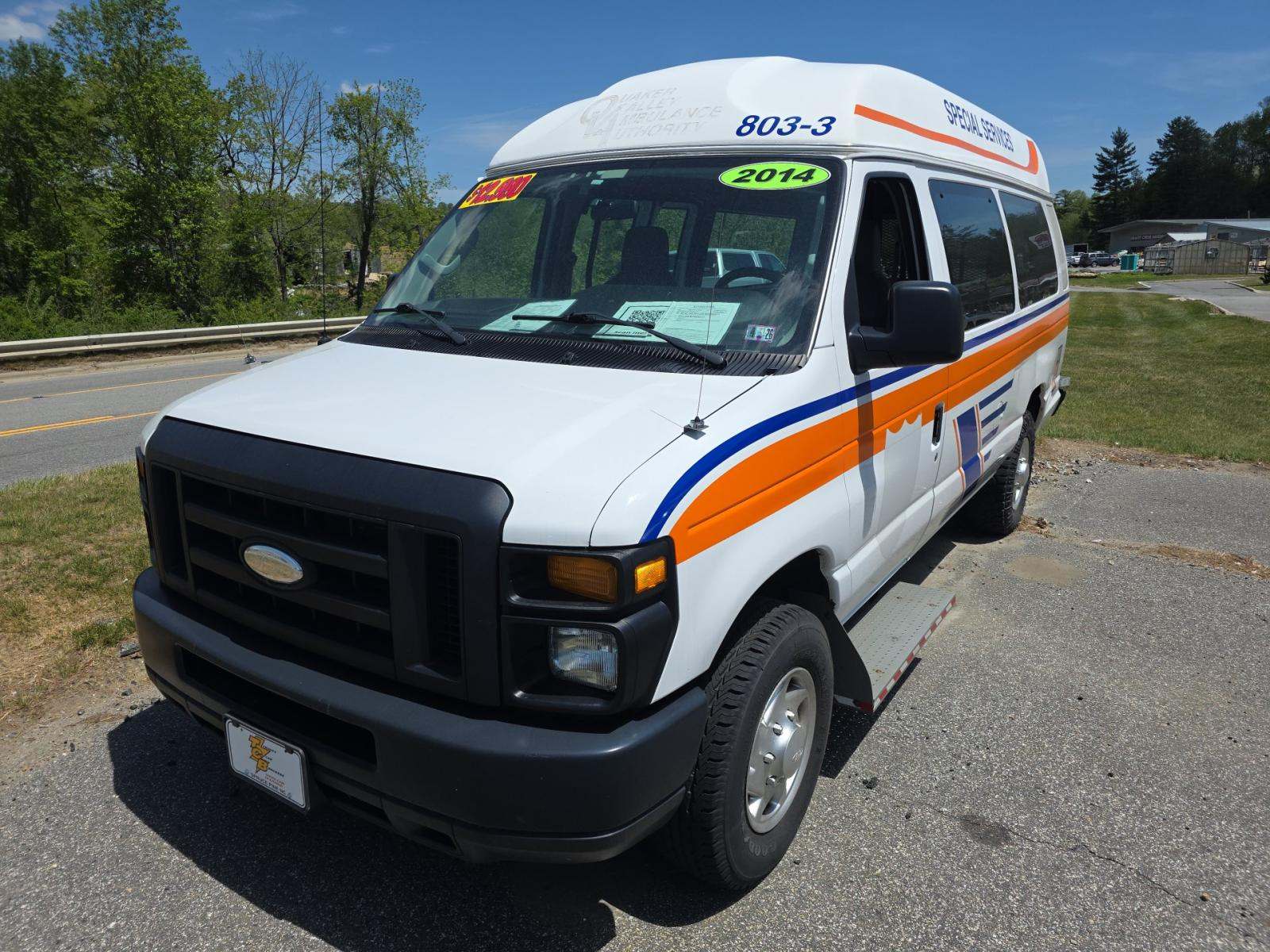 FORD E-350 - 1