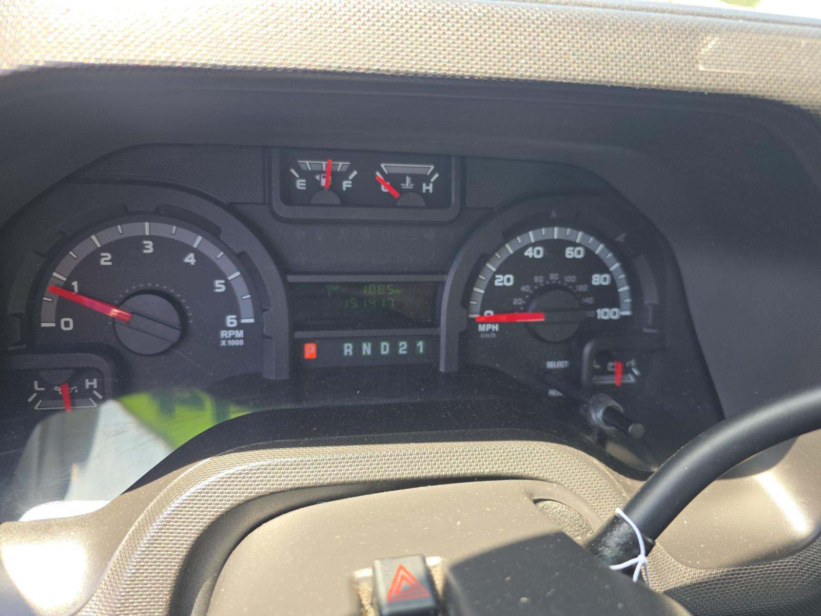 FORD E-350 - 8