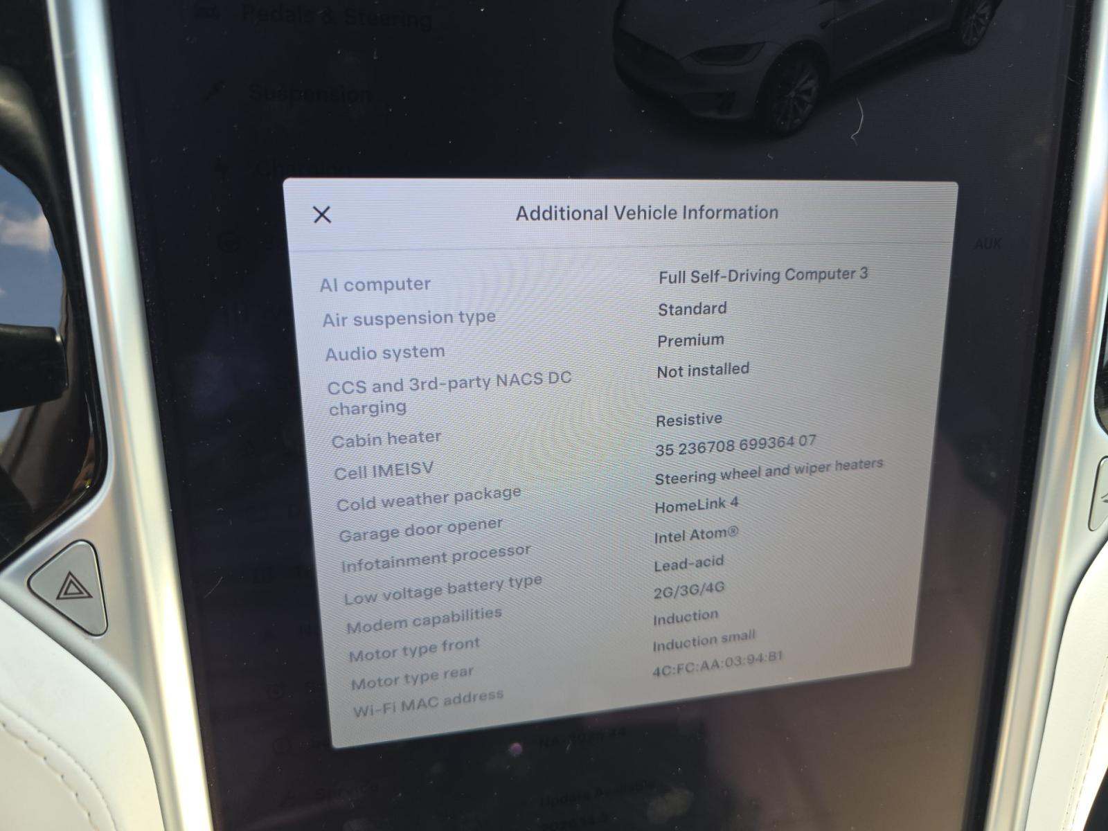 TESLA MODEL X - 8
