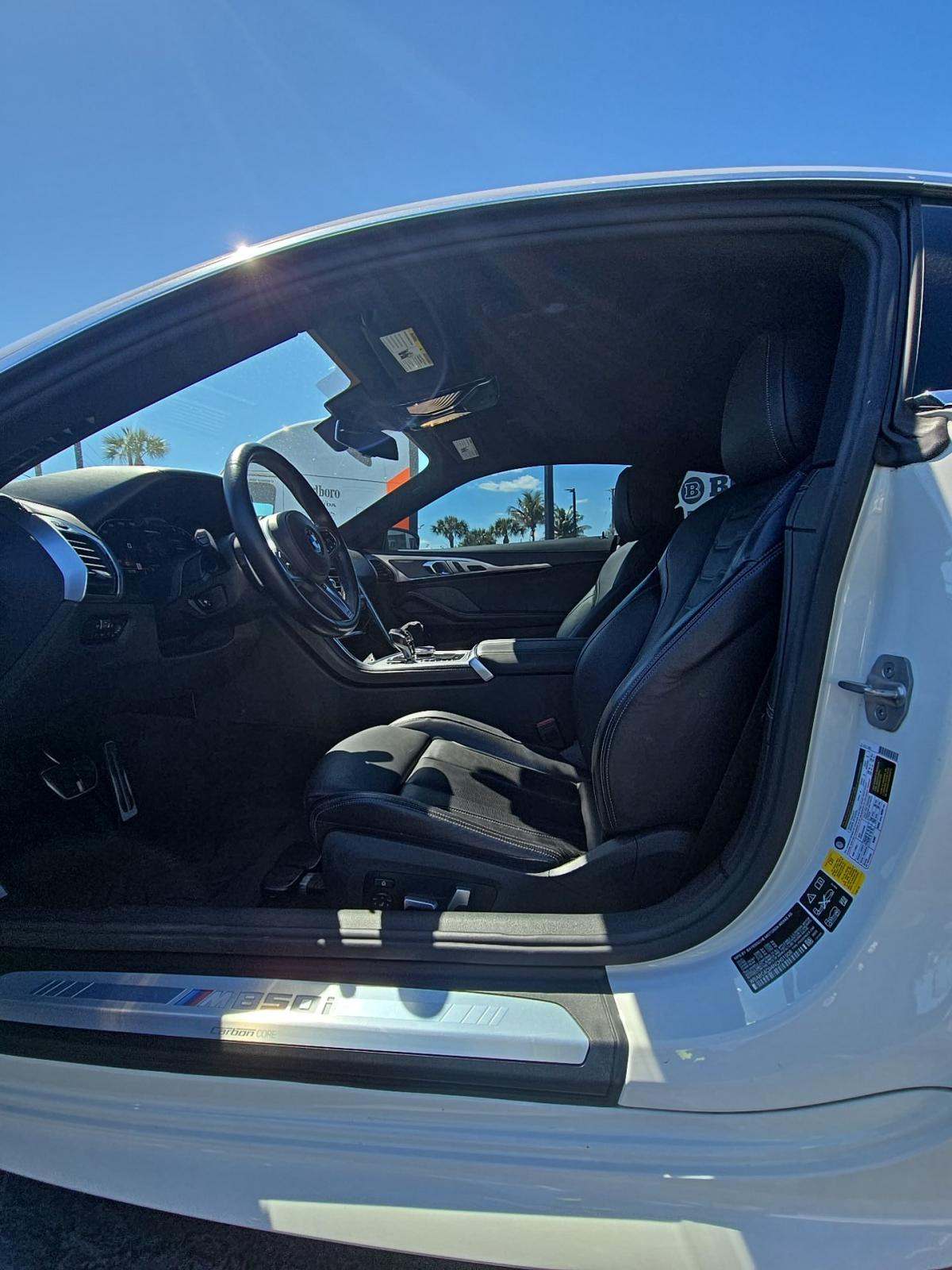 2022 BMW 8 Series M850i xDrive AWD