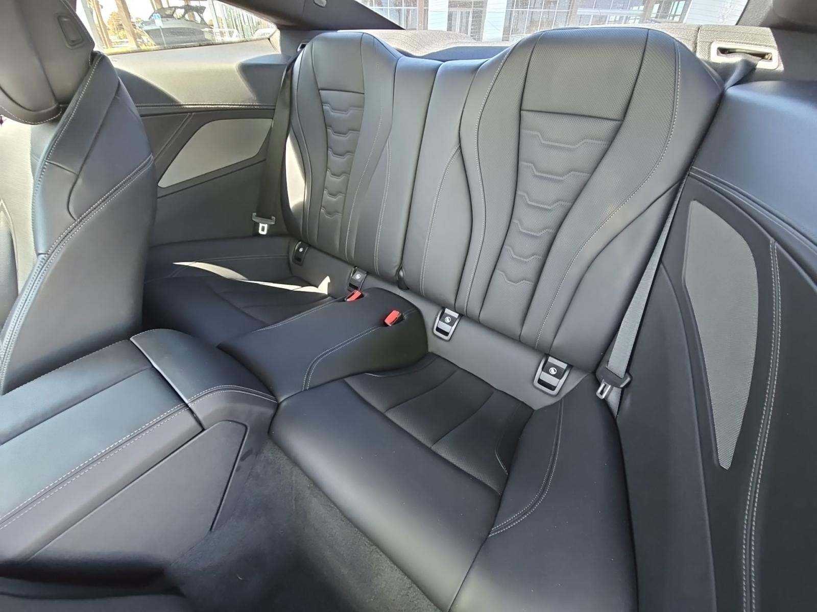 2022 BMW 8 Series M850i xDrive AWD