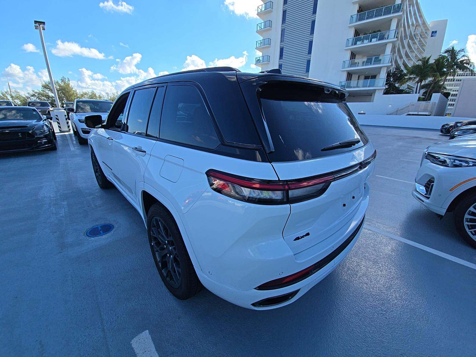 2025 Jeep Grand Cherokee Summit Reserve AWD