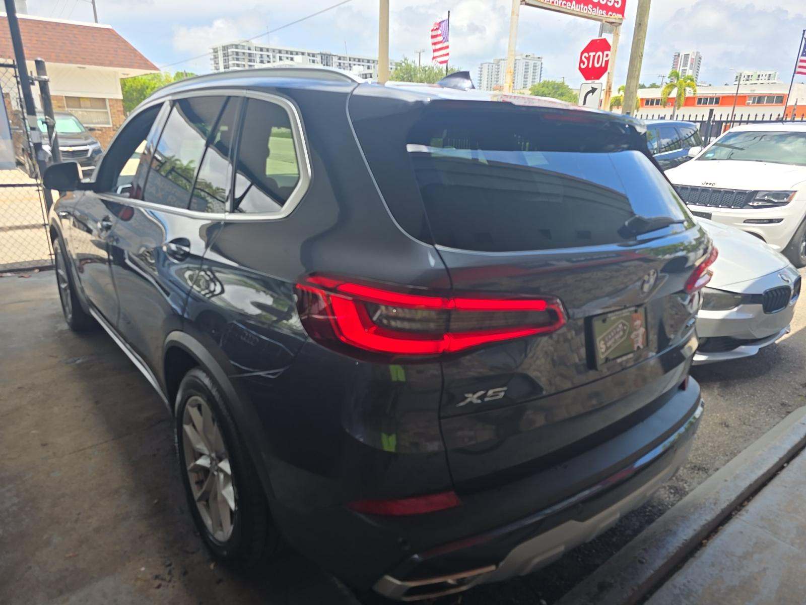 2019 BMW X5 xDrive40i AWD