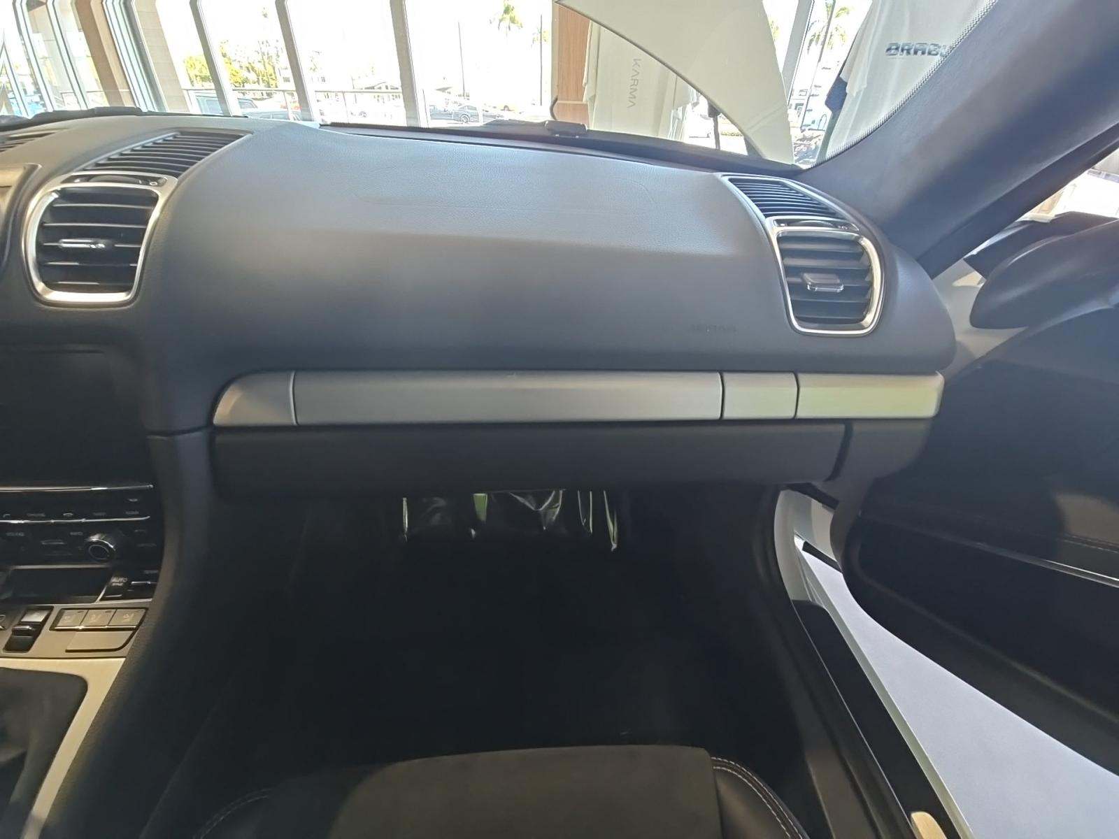 2016 Porsche Cayman GT4 RWD