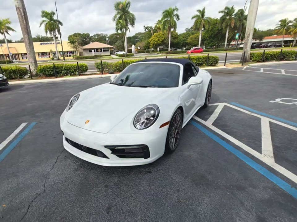 2023 Porsche 911 Carrera S Cabriolet