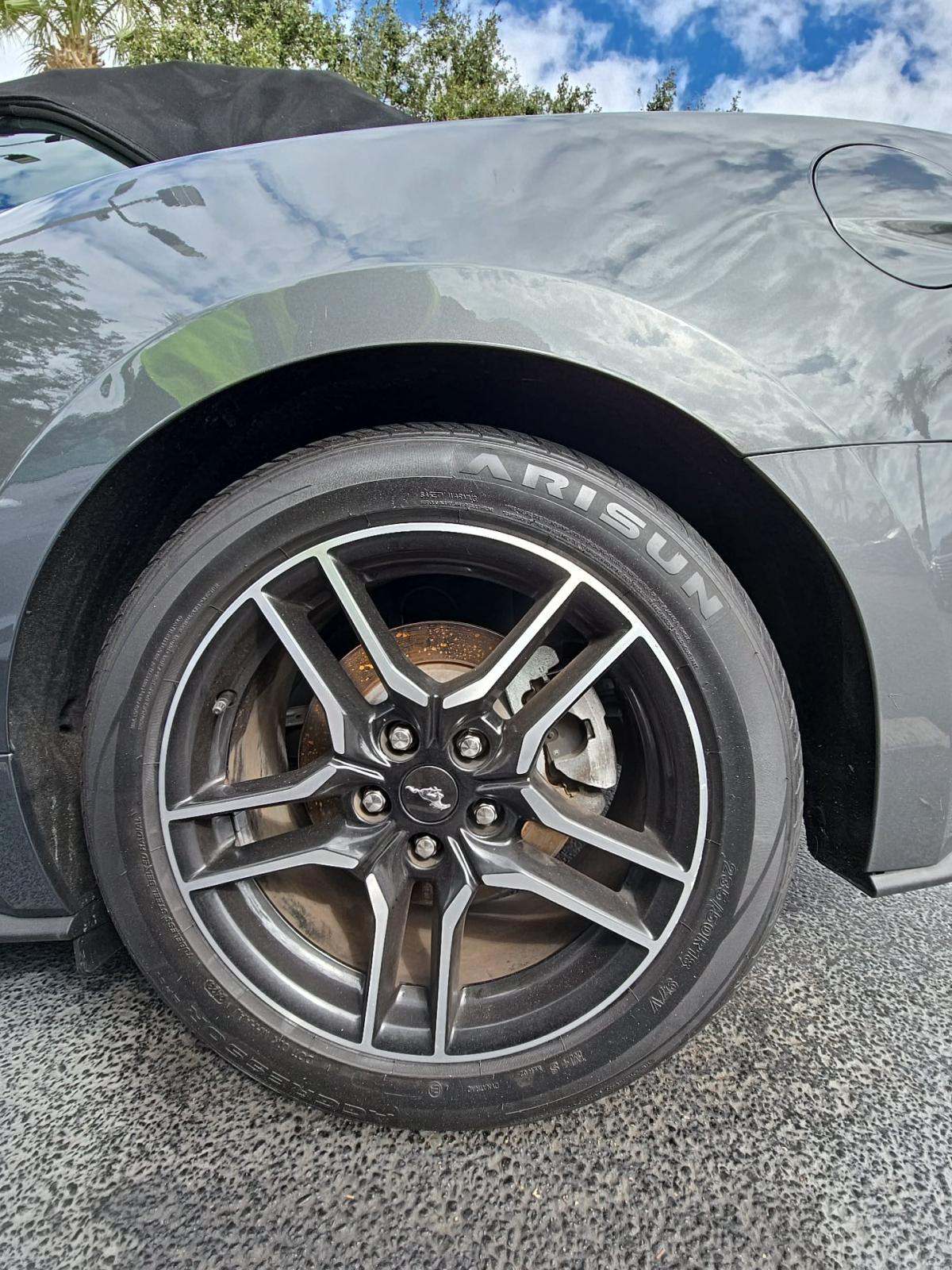 2022 Ford Mustang EcoBoost Premium RWD