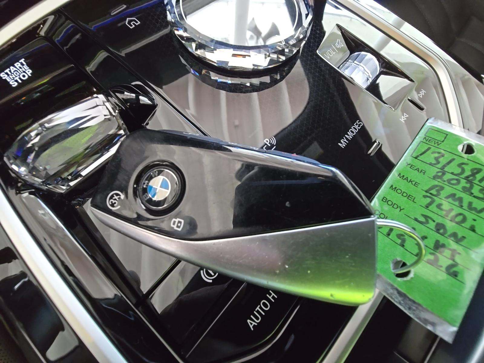 2025 BMW 7 Series 740i xDrive AWD