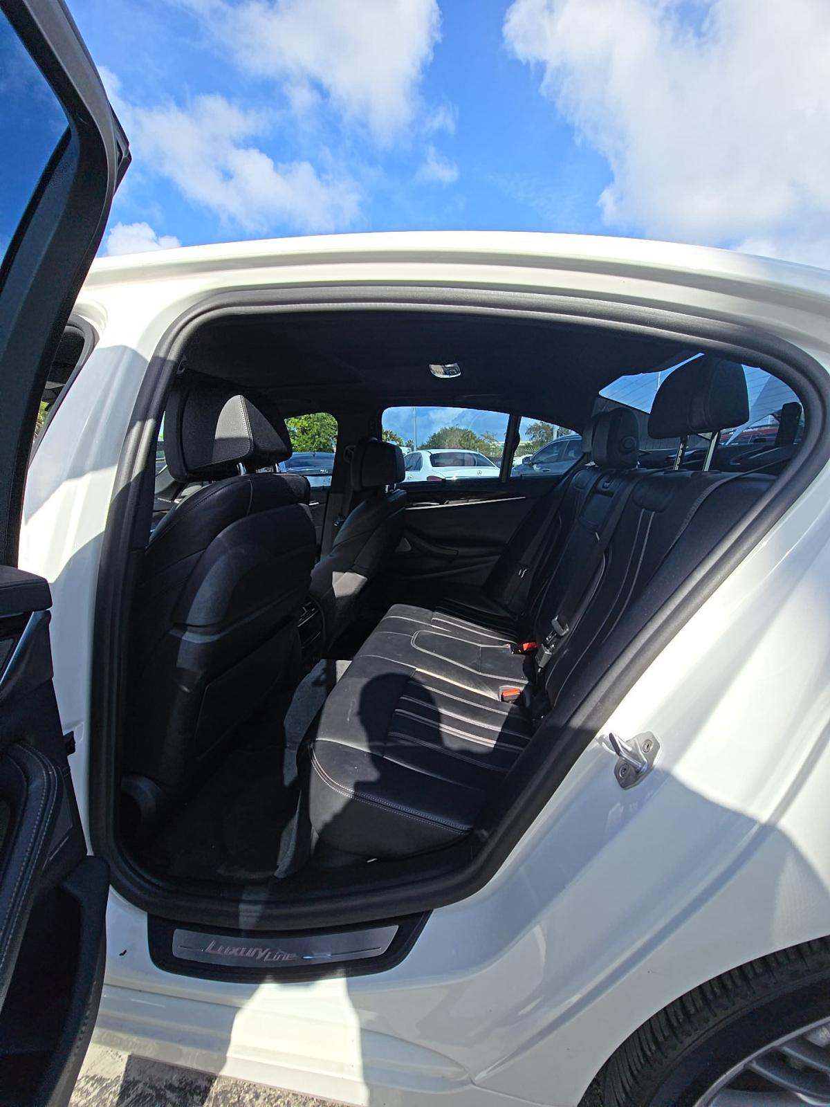 2018 BMW 5 Series 540i RWD