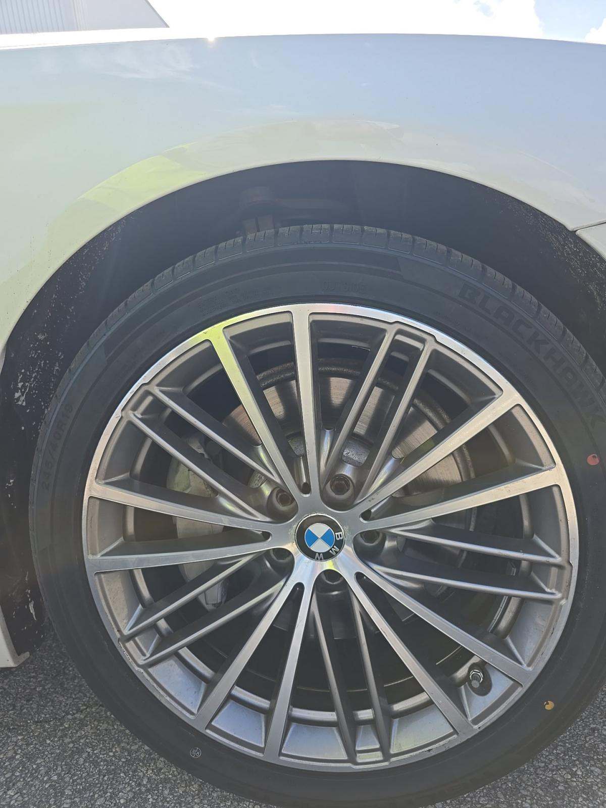 2018 BMW 5 Series 540i RWD