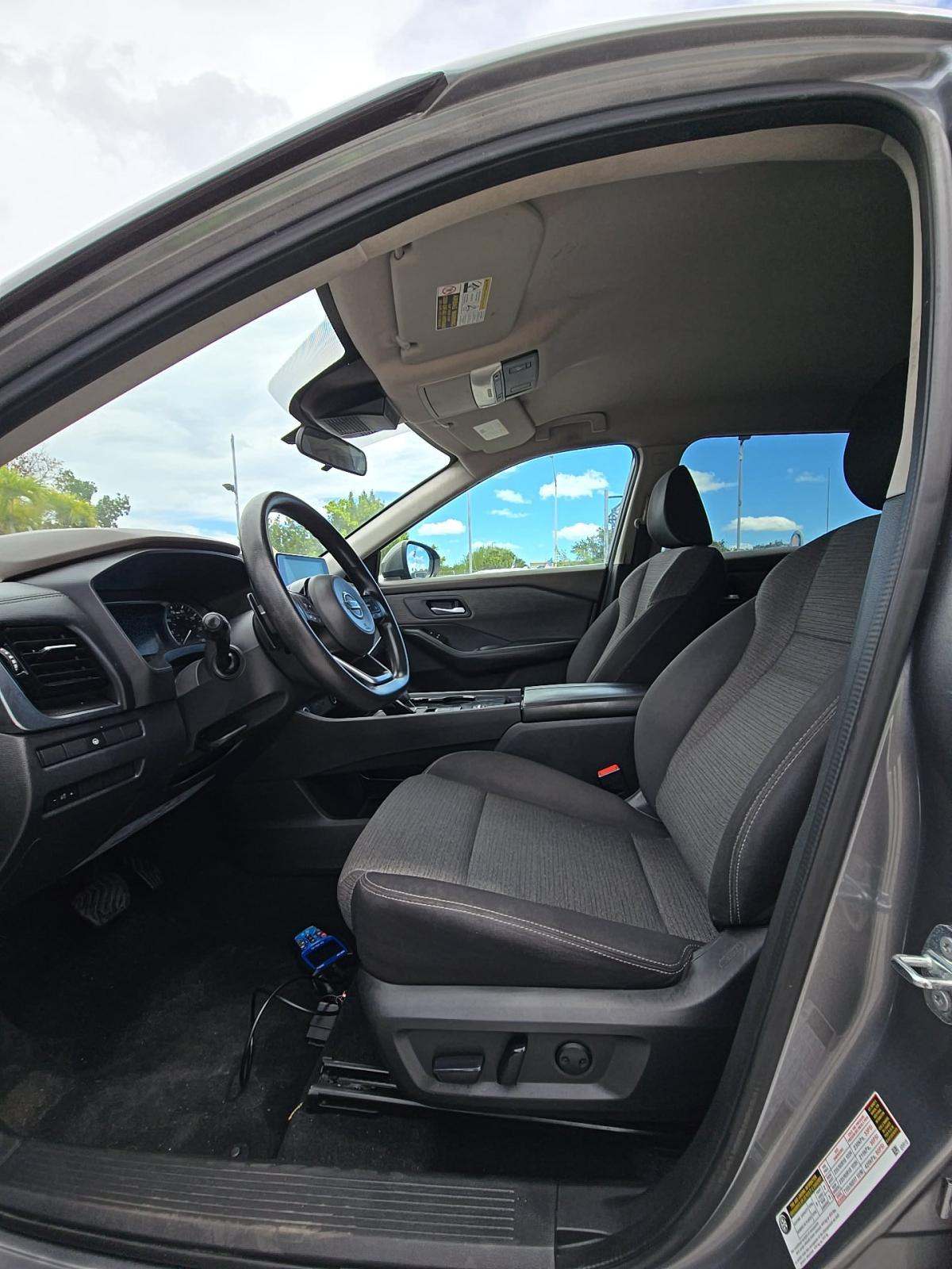 2021 Nissan Rogue SV FWD