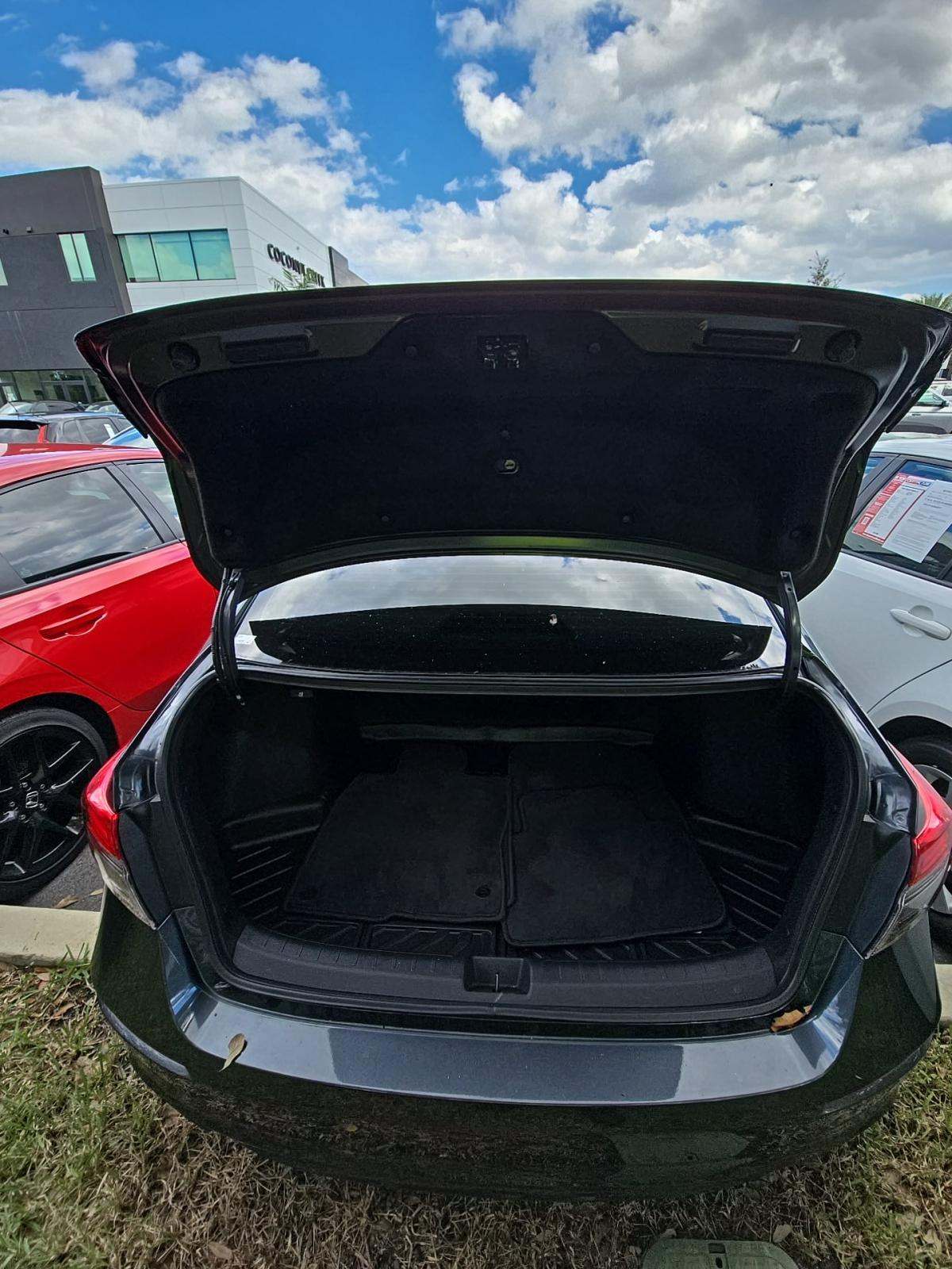 2023 Honda Civic Sport FWD