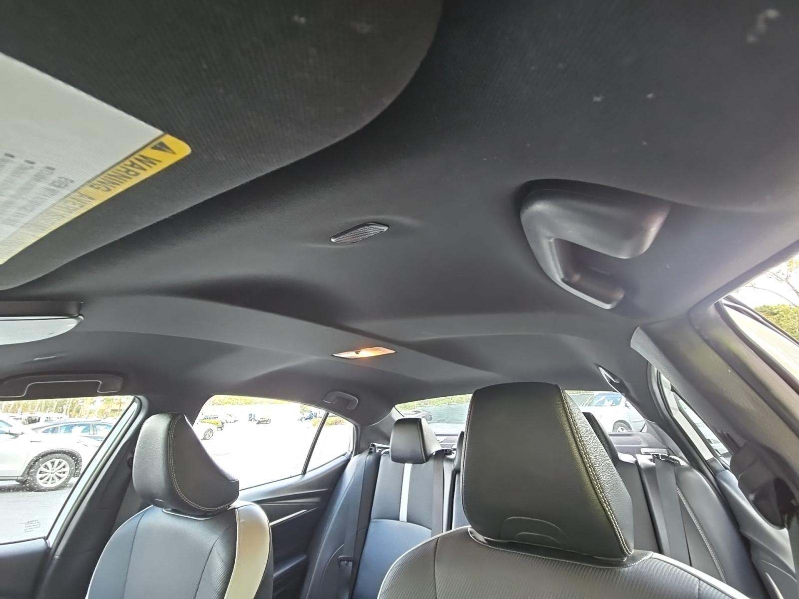 2025 Toyota Camry SE FWD