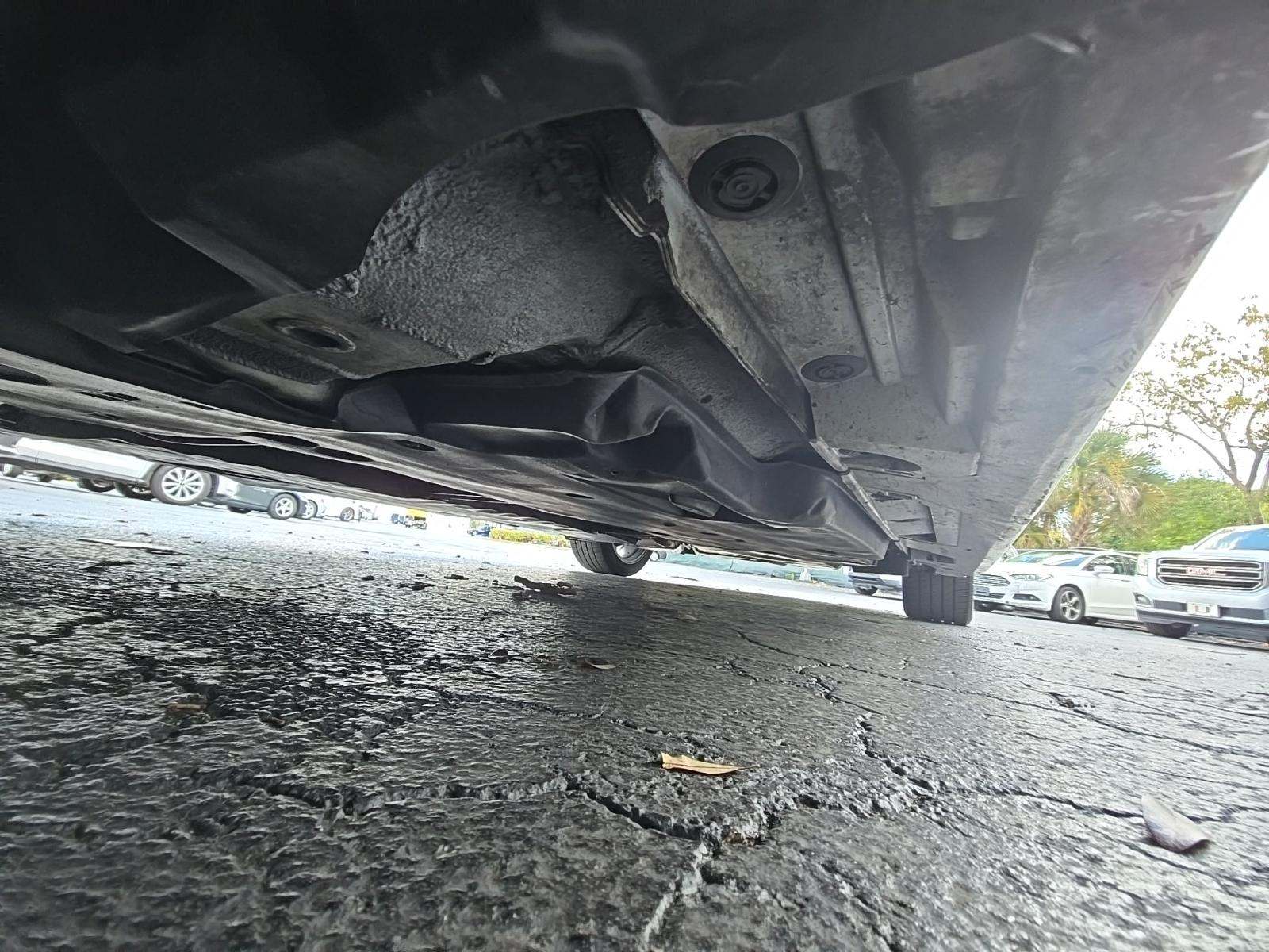 2025 Toyota Camry SE FWD