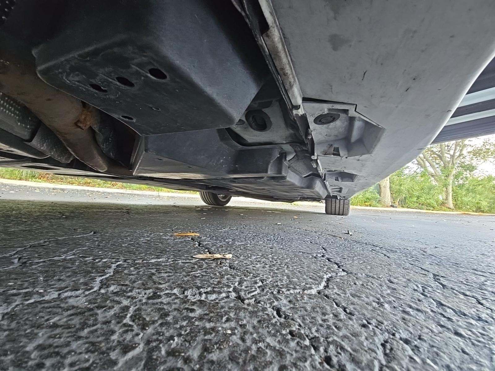 2025 Toyota Camry SE FWD