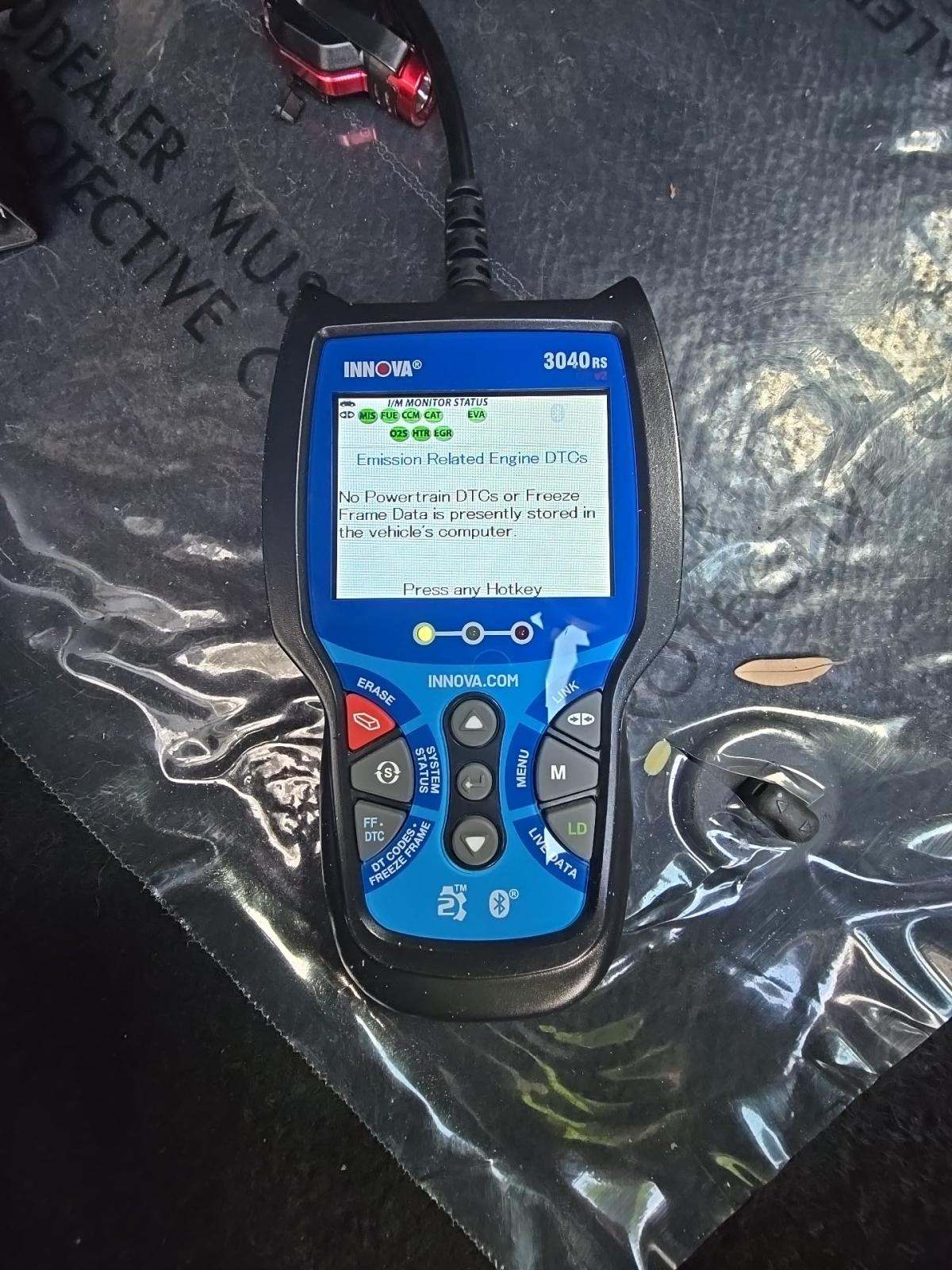 2025 Toyota Camry SE FWD