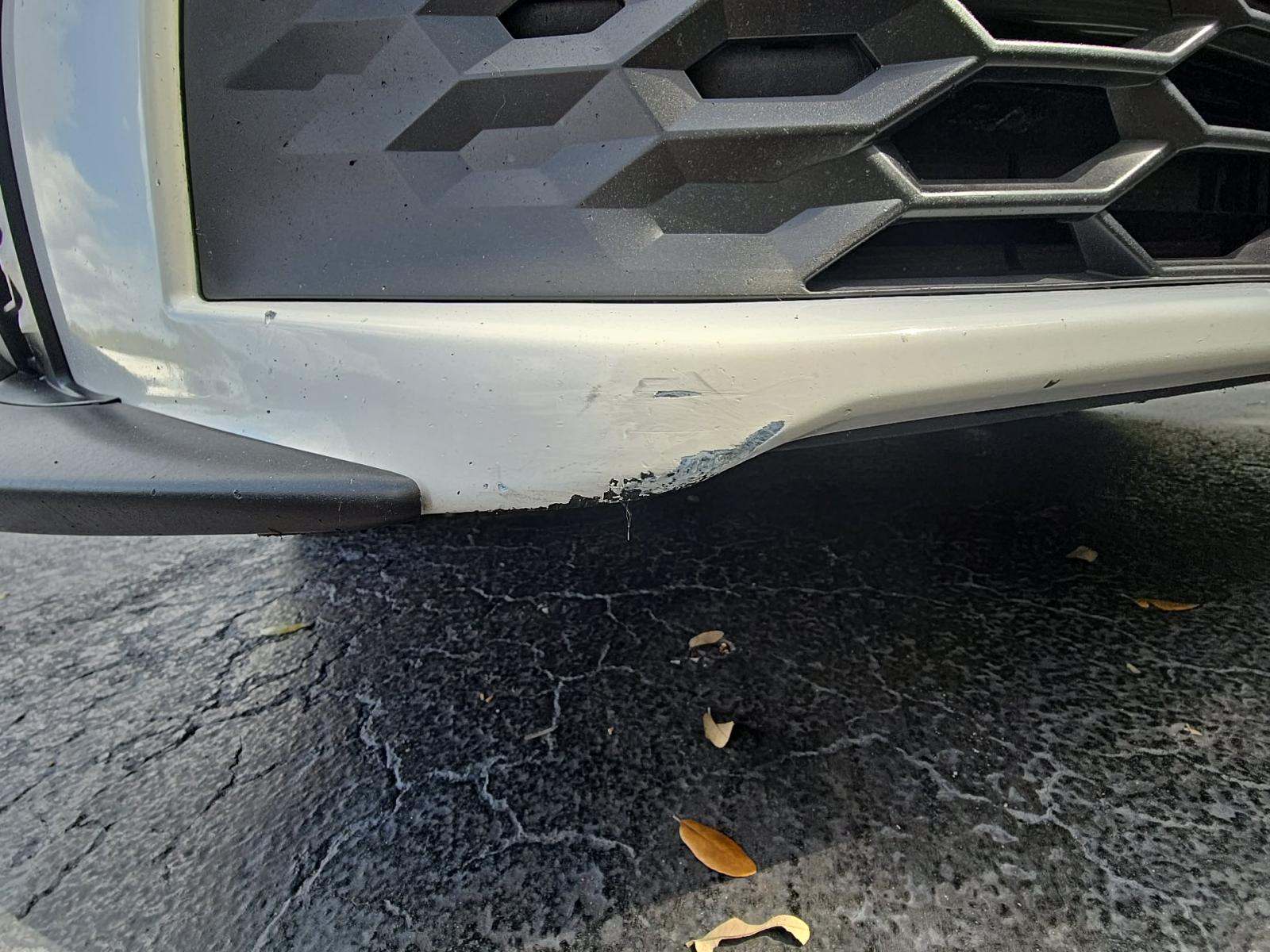 2025 Toyota Camry SE FWD