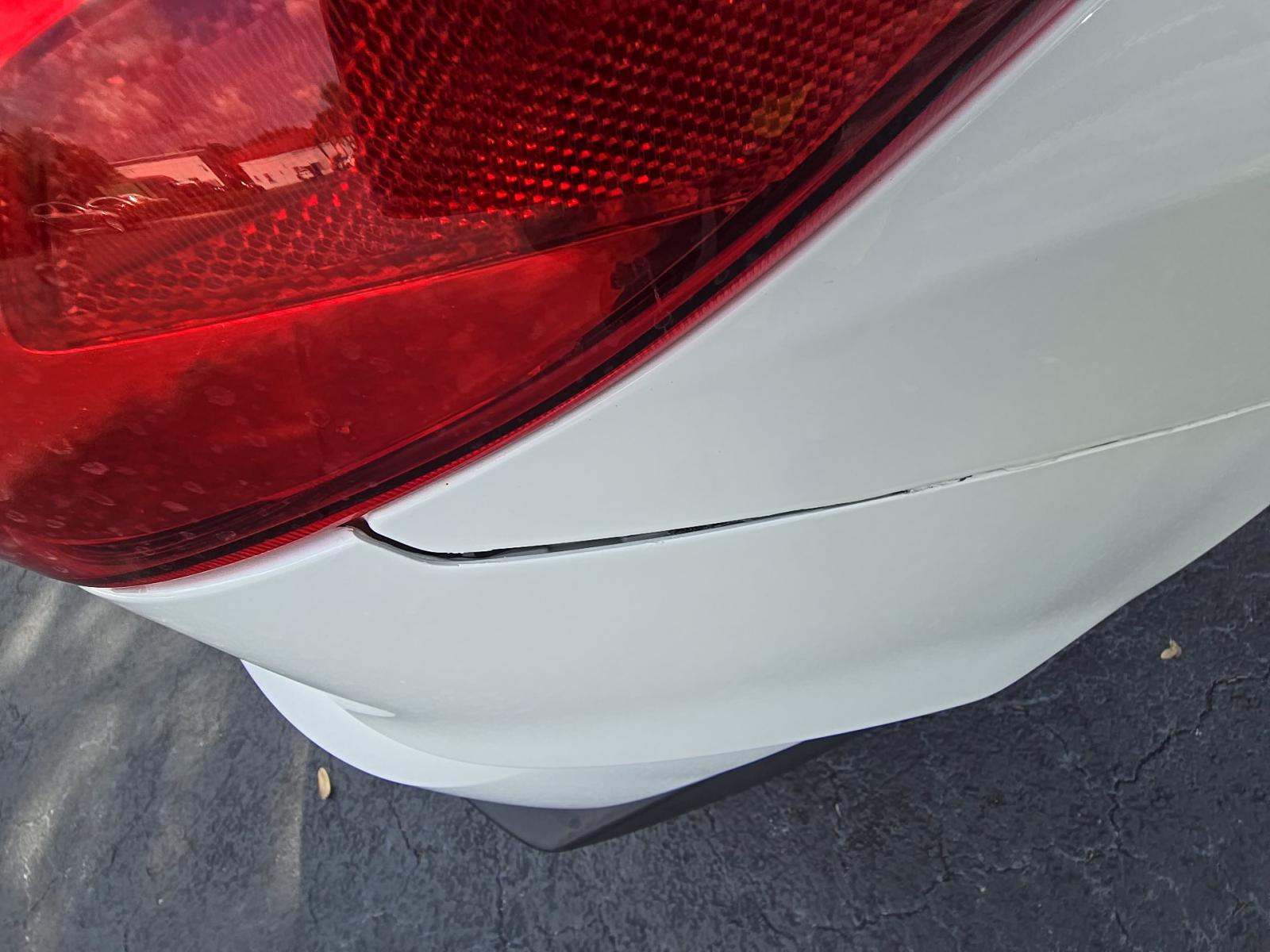 2025 Toyota Camry SE FWD