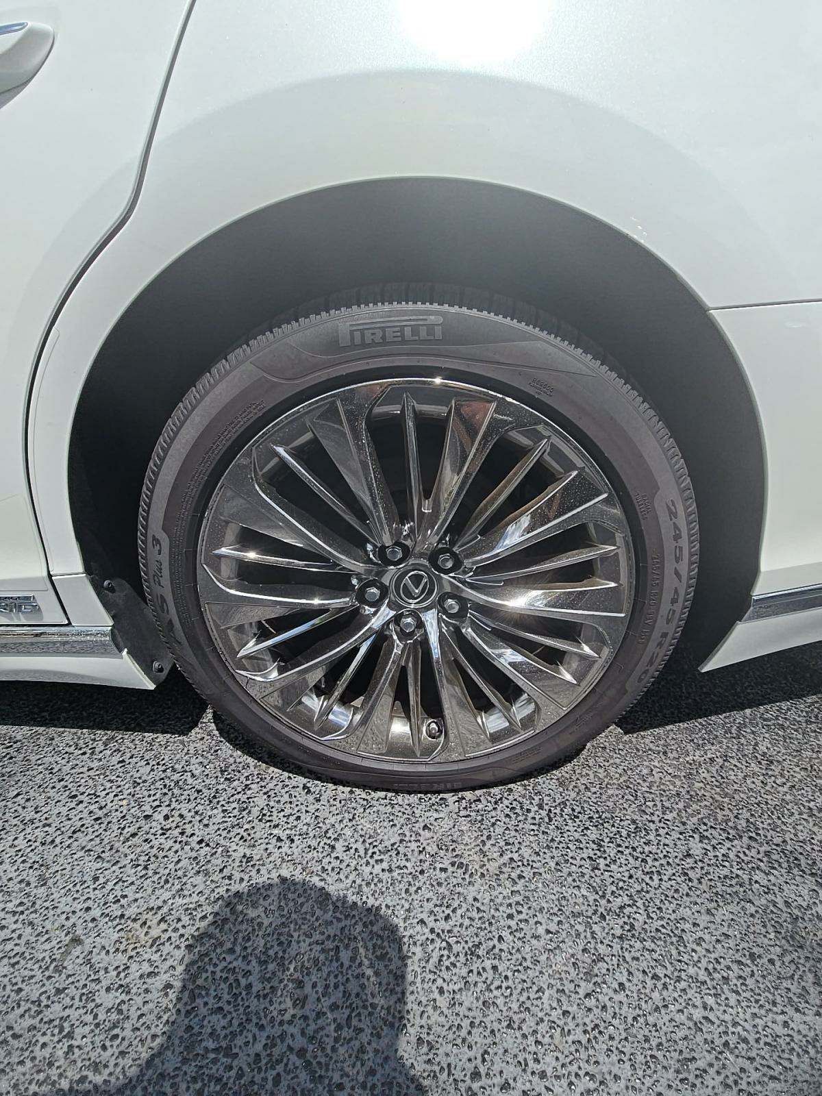 2018 Lexus LS LS 500h AWD