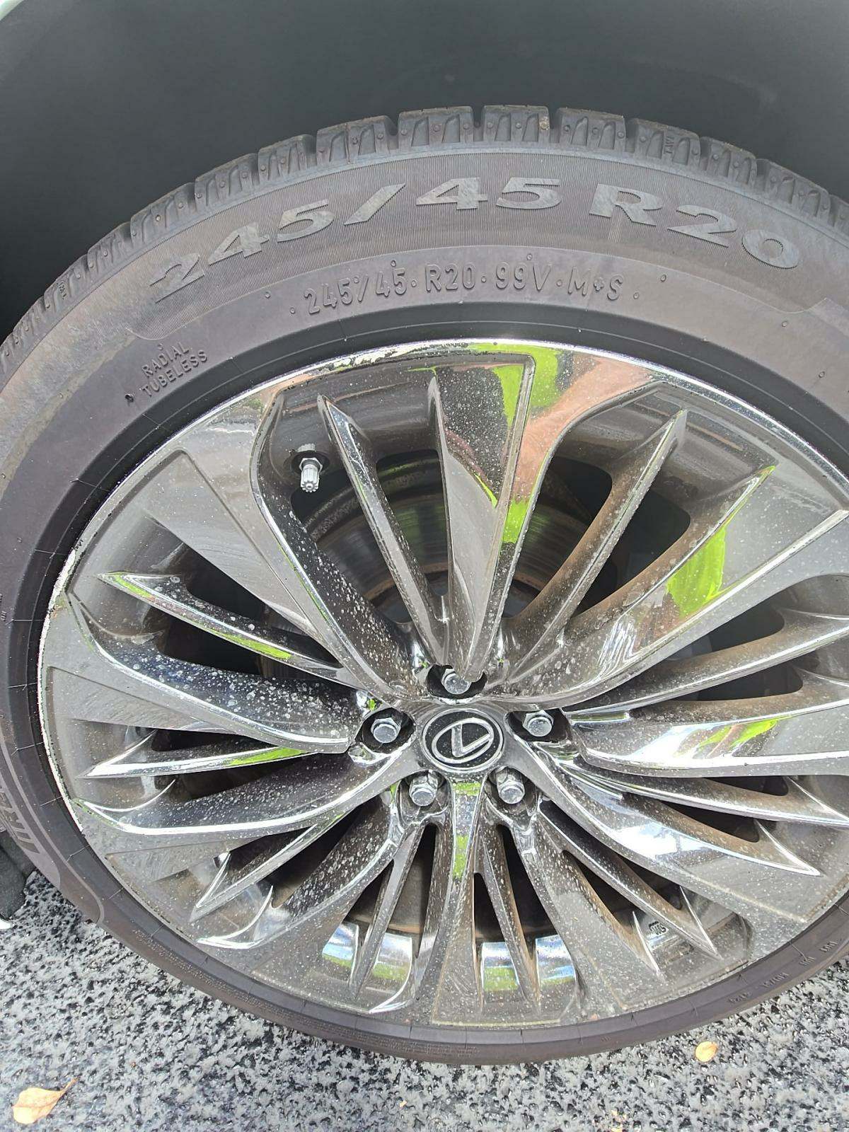 2018 Lexus LS LS 500h AWD