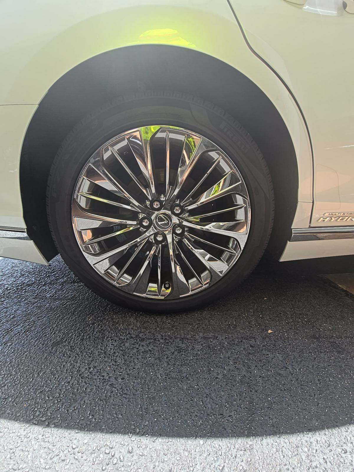 2018 Lexus LS LS 500h AWD