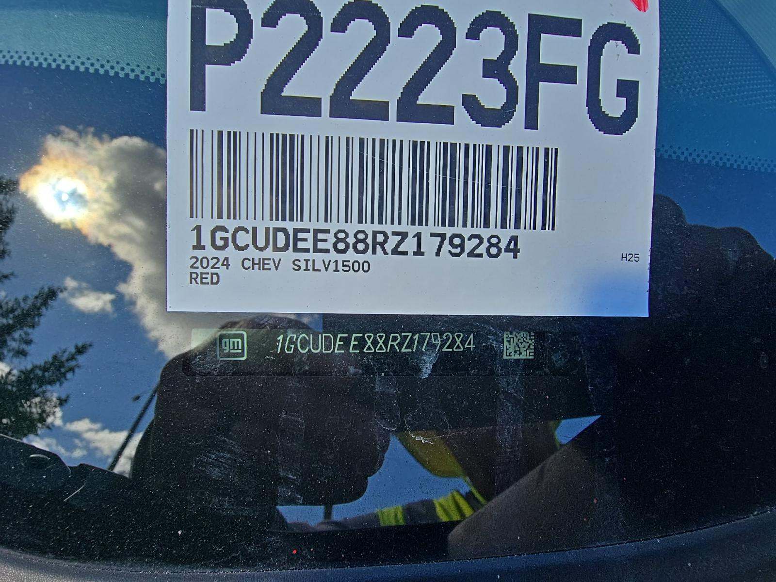 2024 Chevrolet Silverado 1500 RST AWD