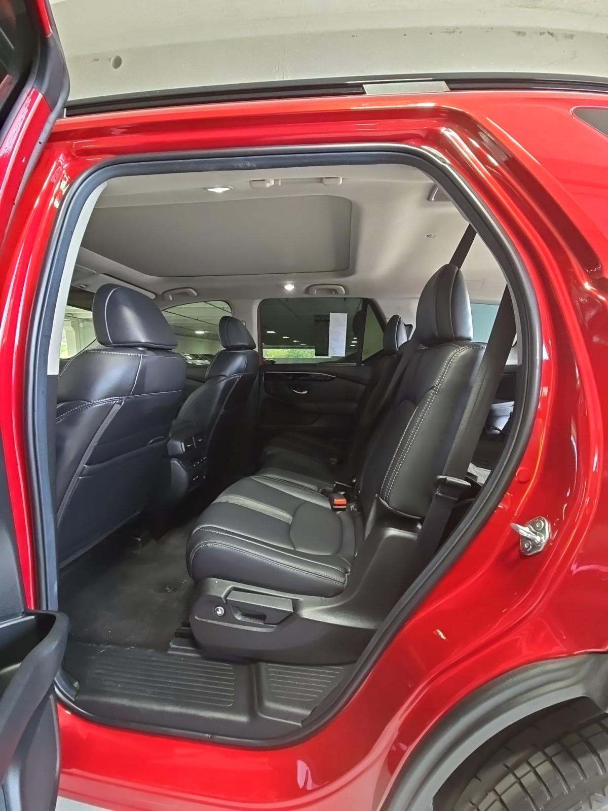 2025 Honda Pilot Touring AWD