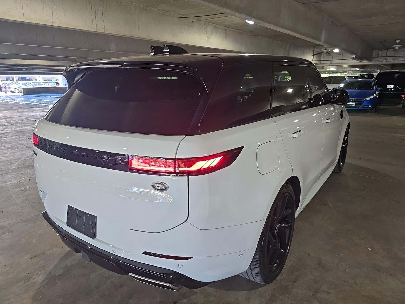2023 Land Rover Range Rover Sport SE Dynamic AWD
