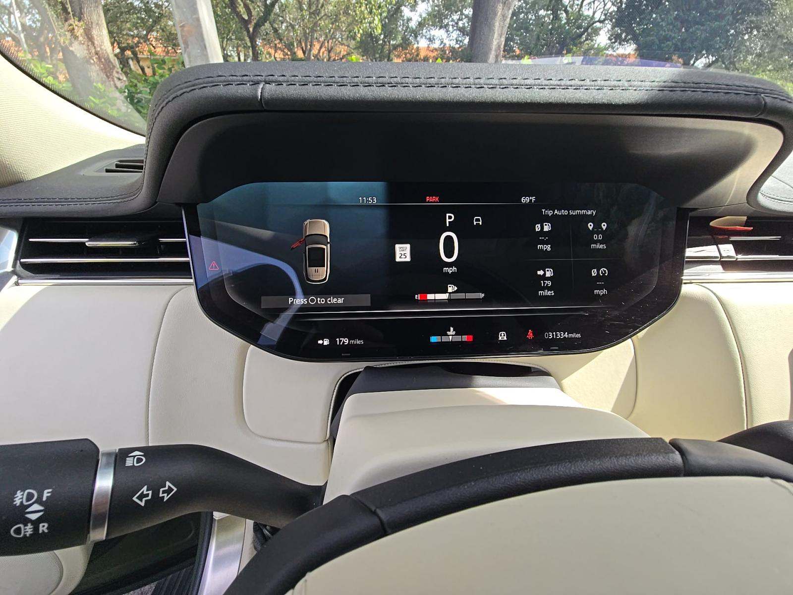 2023 Land Rover Range Rover SE AWD