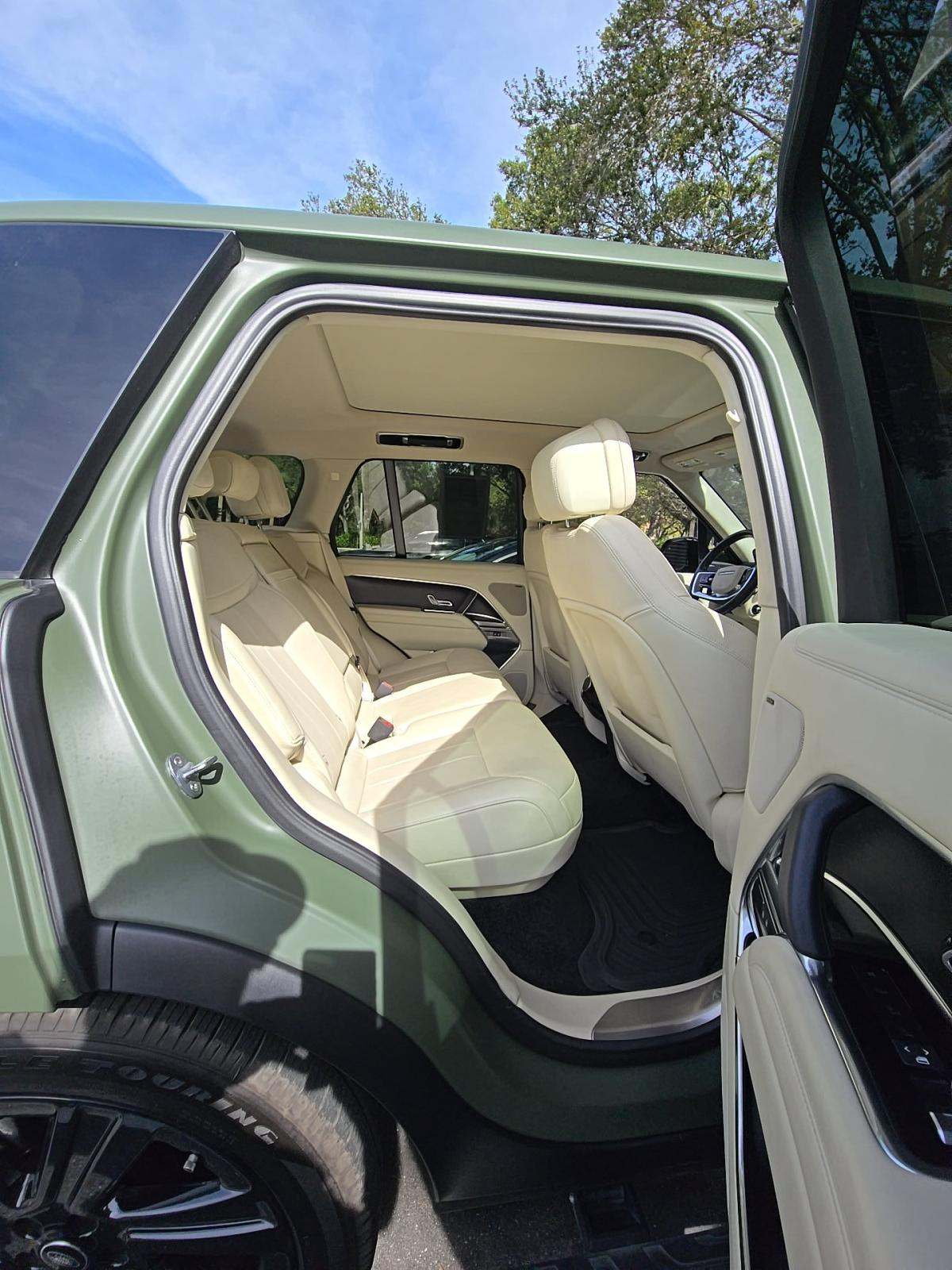 2023 Land Rover Range Rover SE AWD