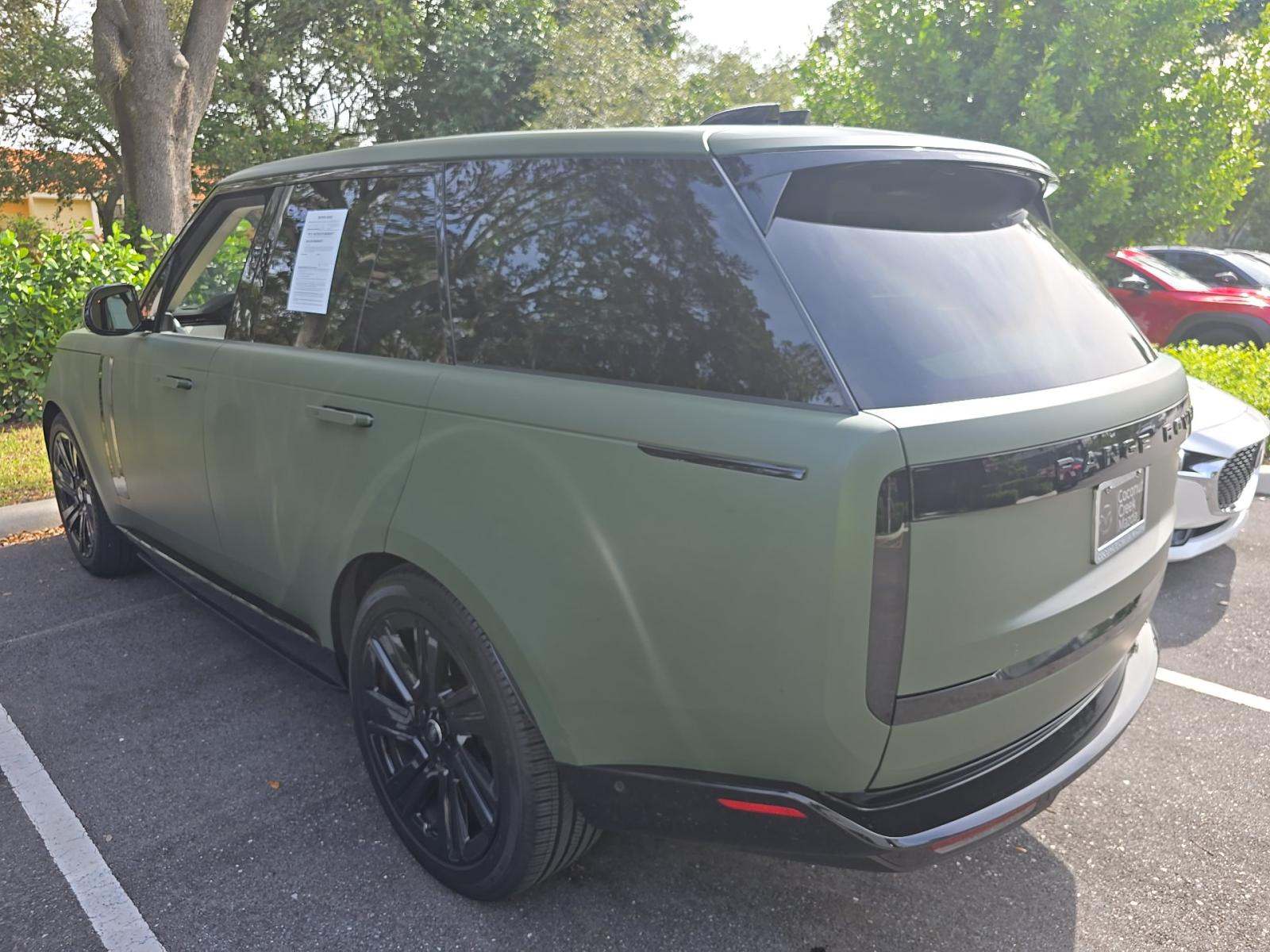 2023 Land Rover Range Rover SE AWD