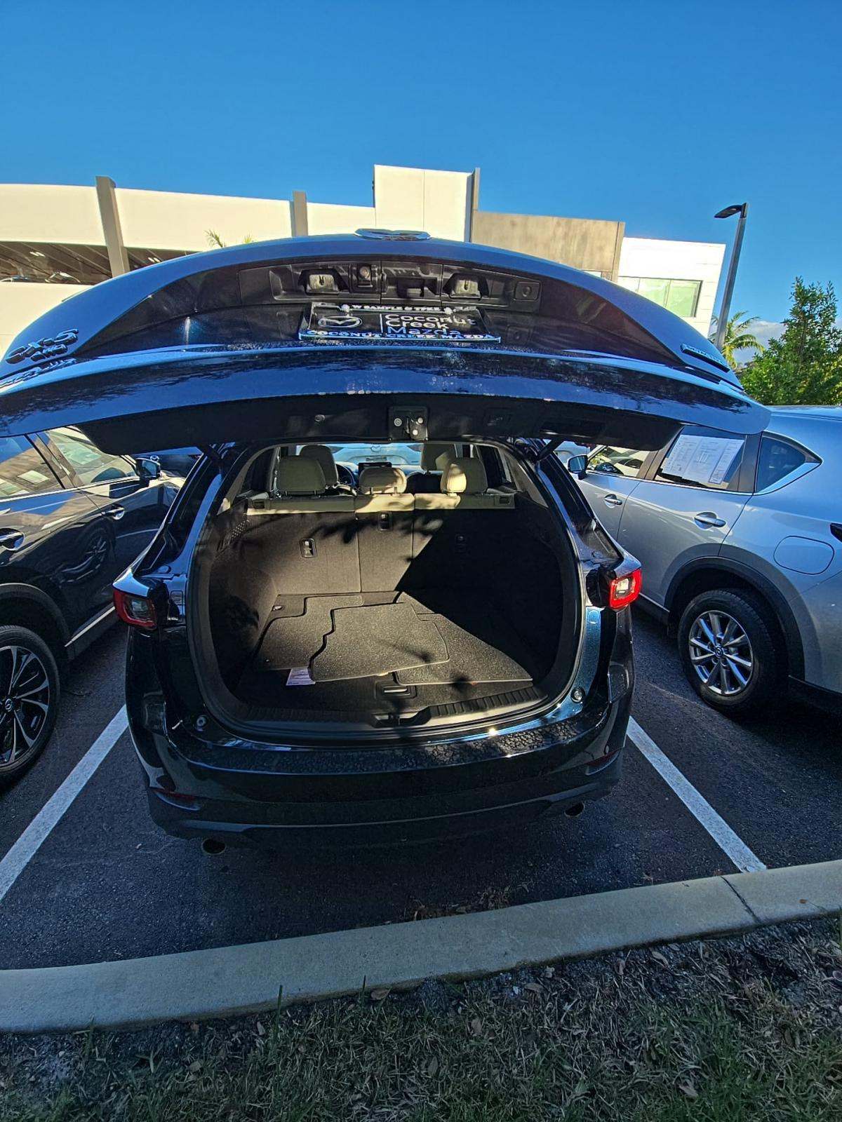 2022 MAZDA CX-5 2.5 S Preferred Package AWD