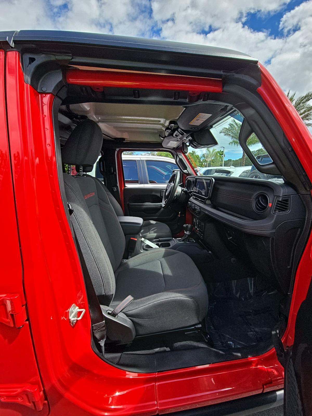 2024 Jeep Wrangler Rubicon AWD