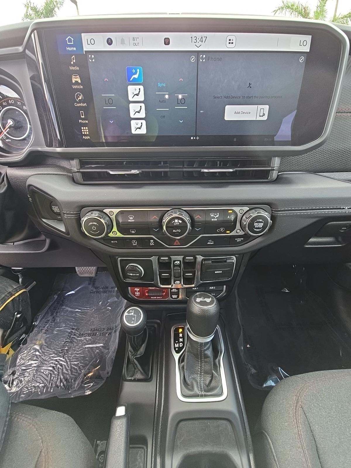 2024 Jeep Wrangler Rubicon AWD