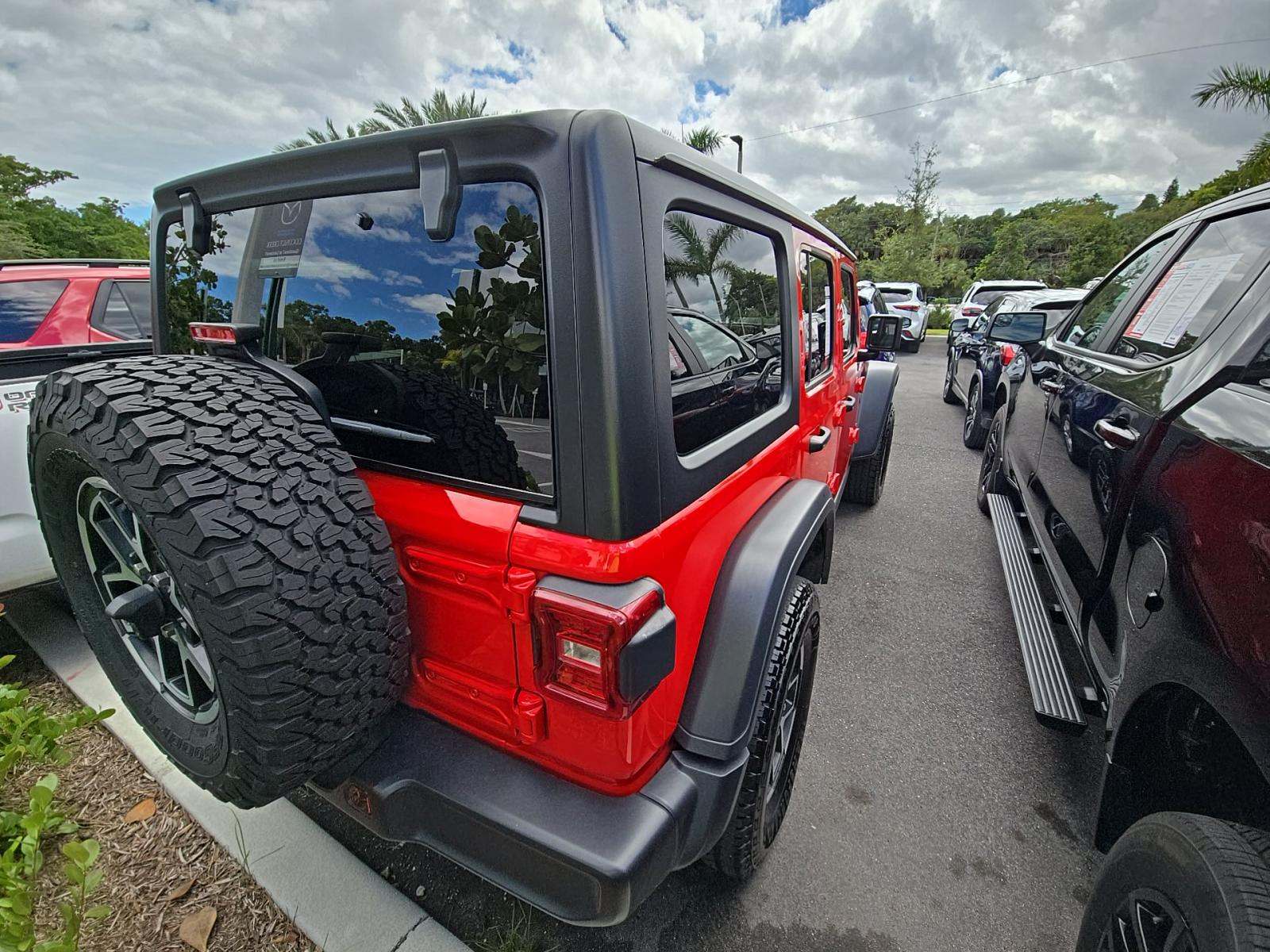2024 Jeep Wrangler Rubicon AWD