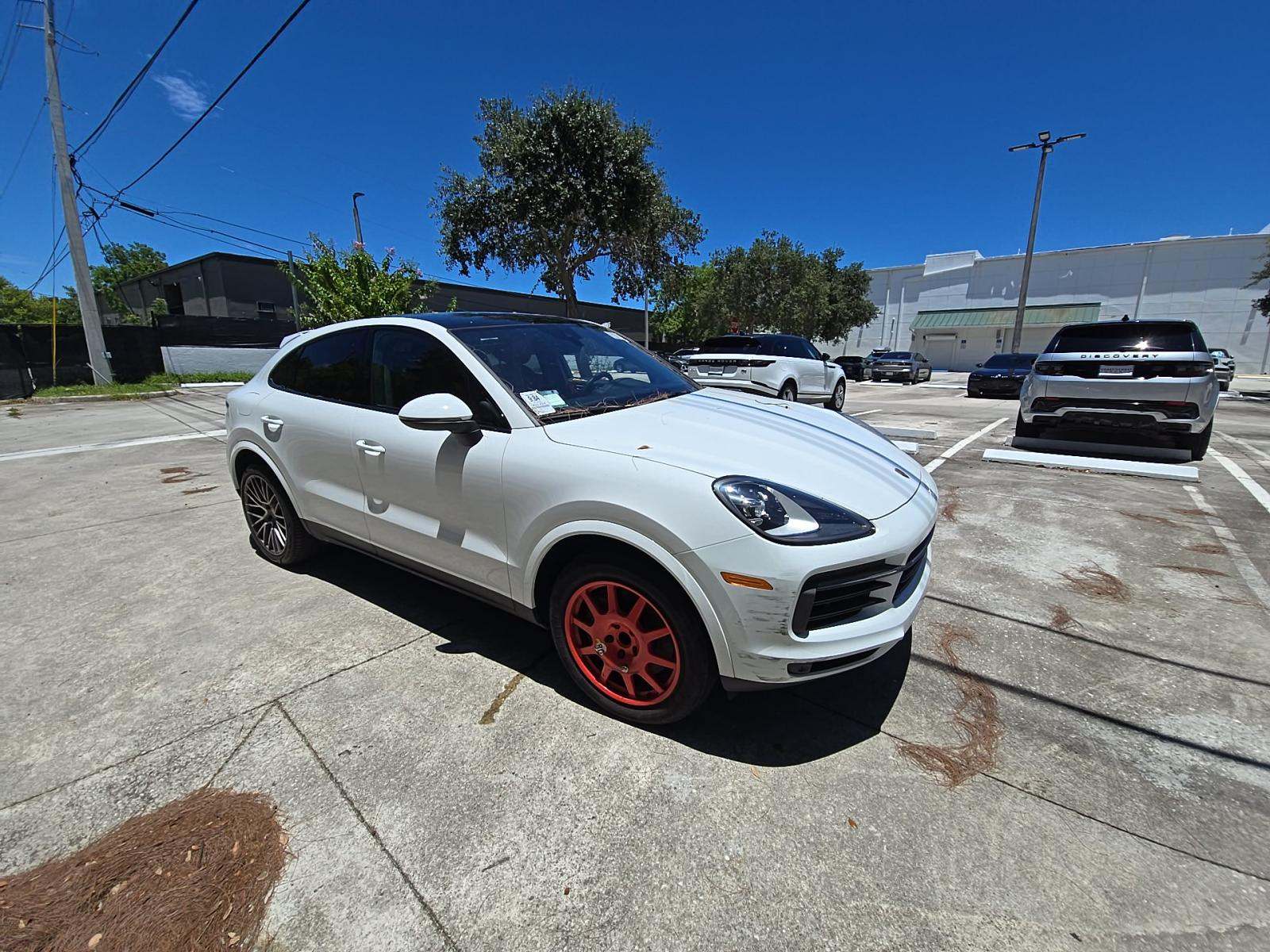 2022 Porsche Cayenne Platinum Edition AWD