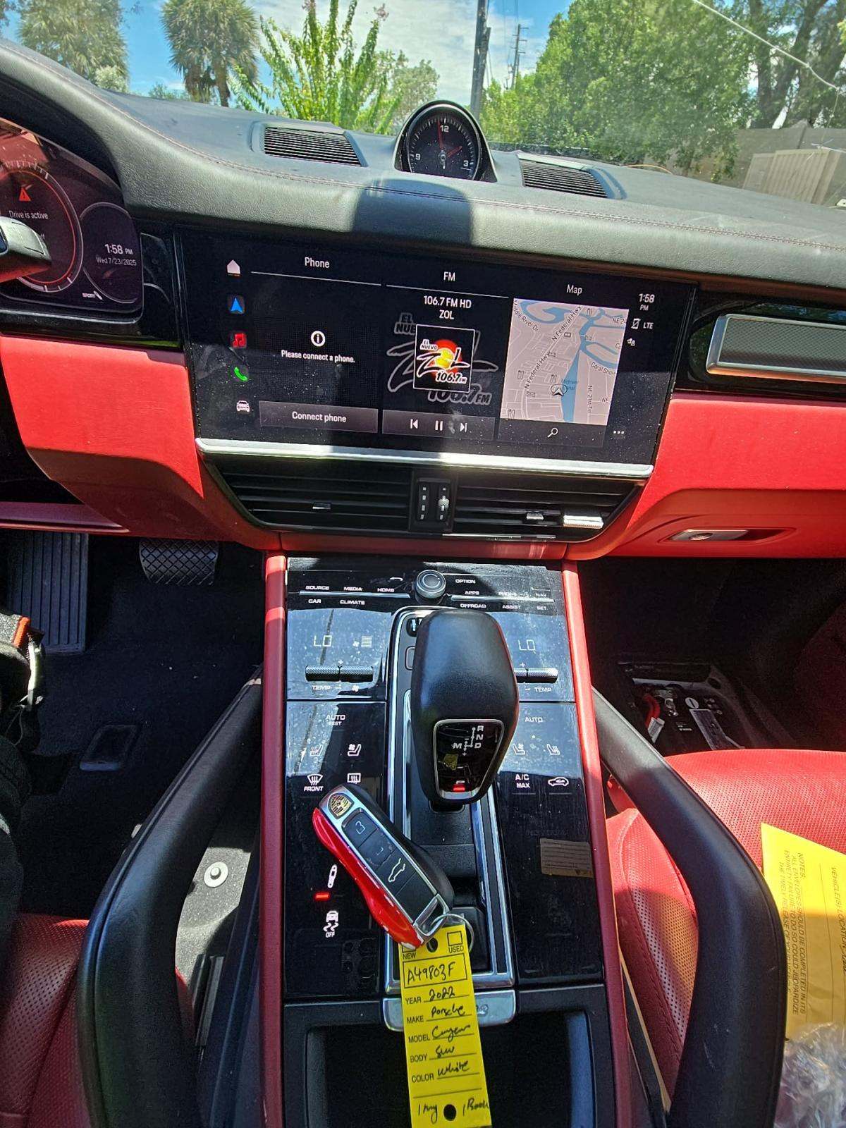 2022 Porsche Cayenne Platinum Edition AWD