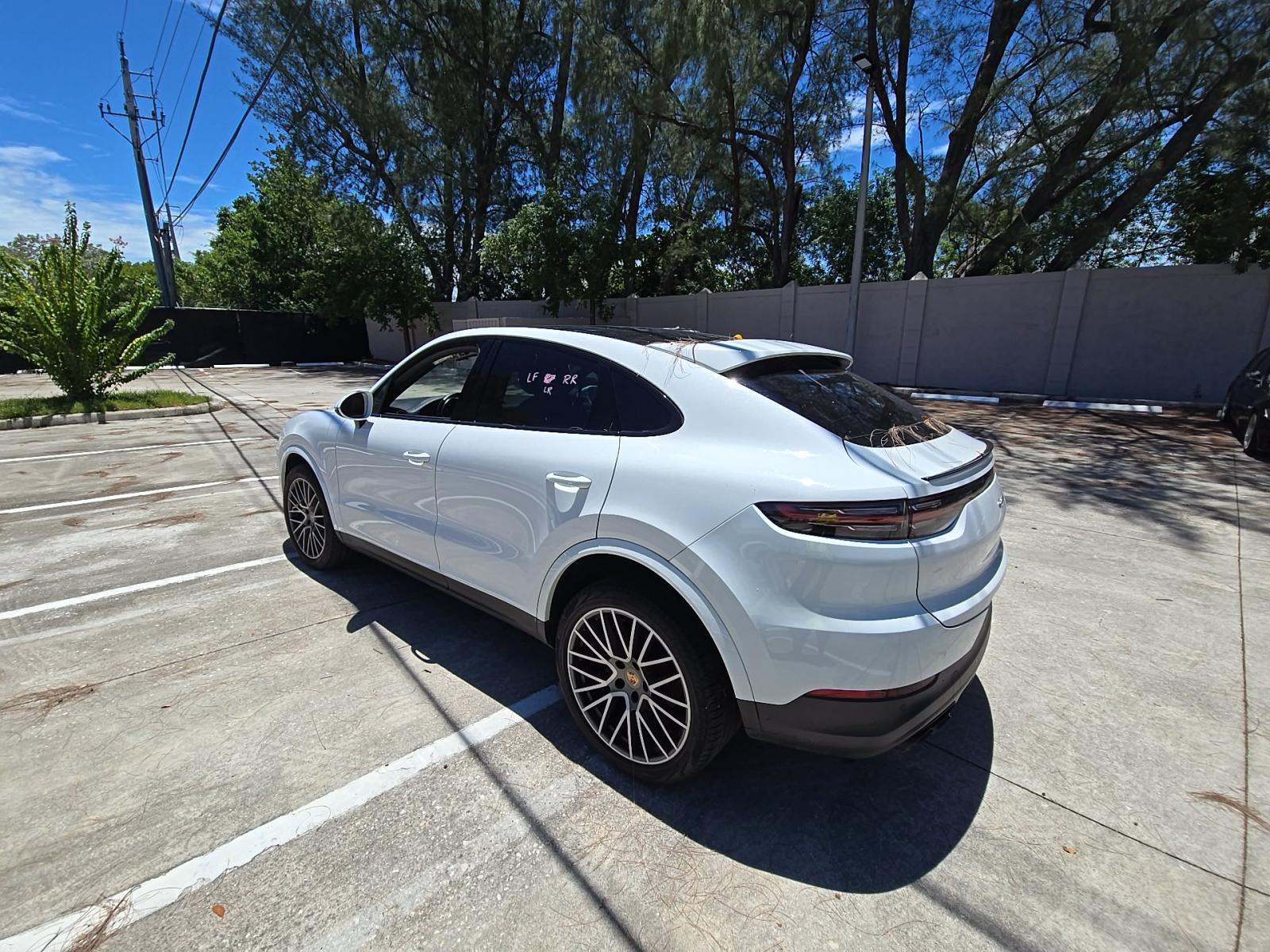 2022 Porsche Cayenne Platinum Edition AWD