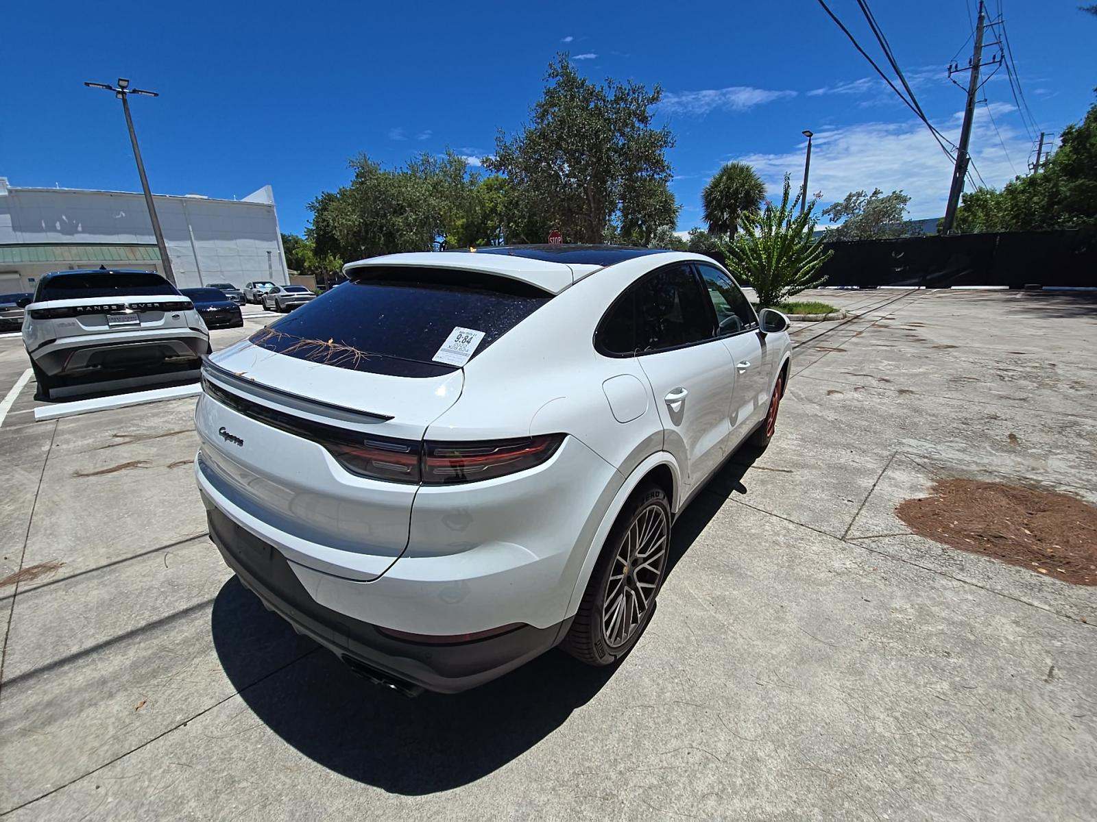 2022 Porsche Cayenne Platinum Edition AWD