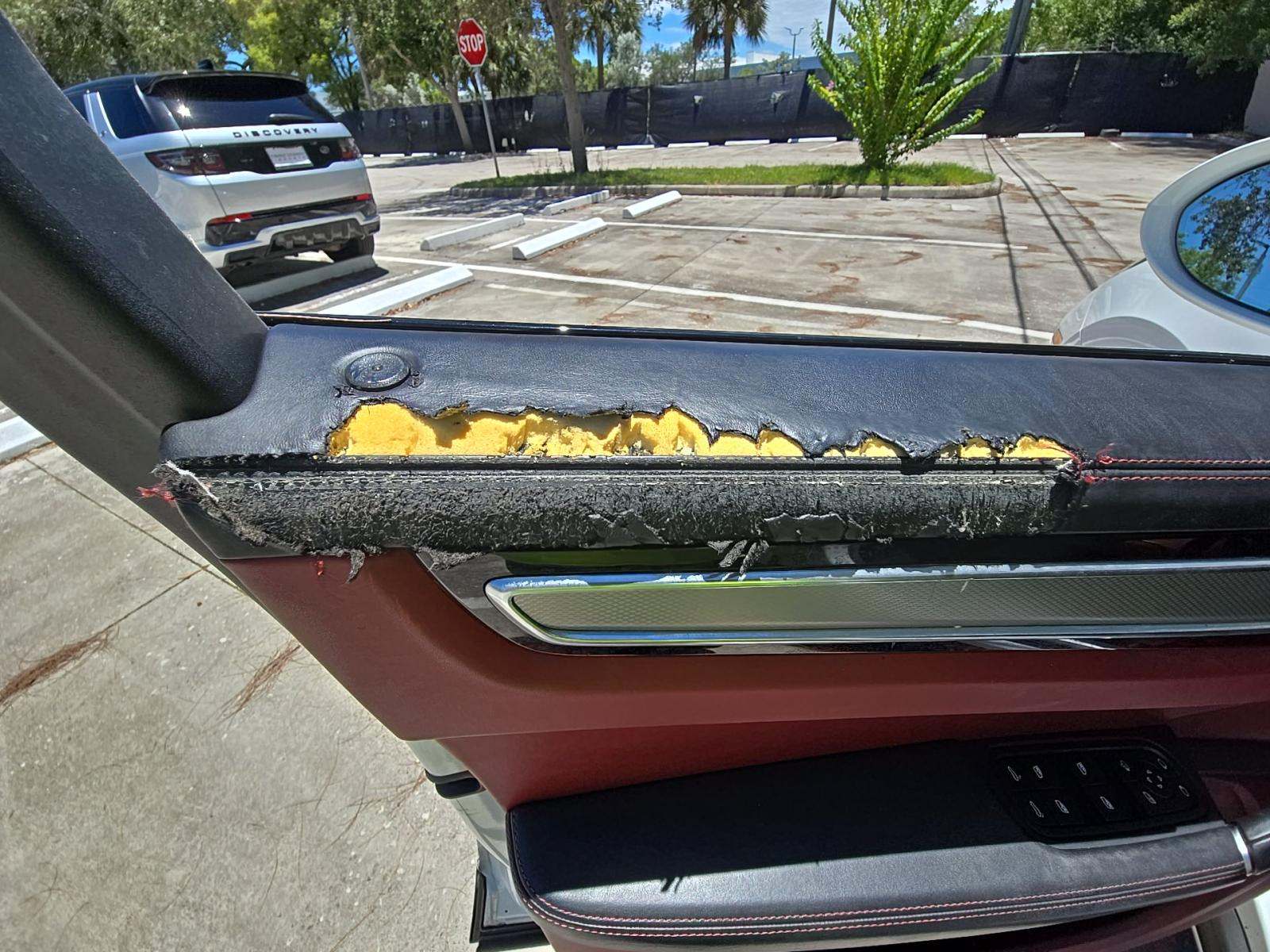 2022 Porsche Cayenne Platinum Edition AWD