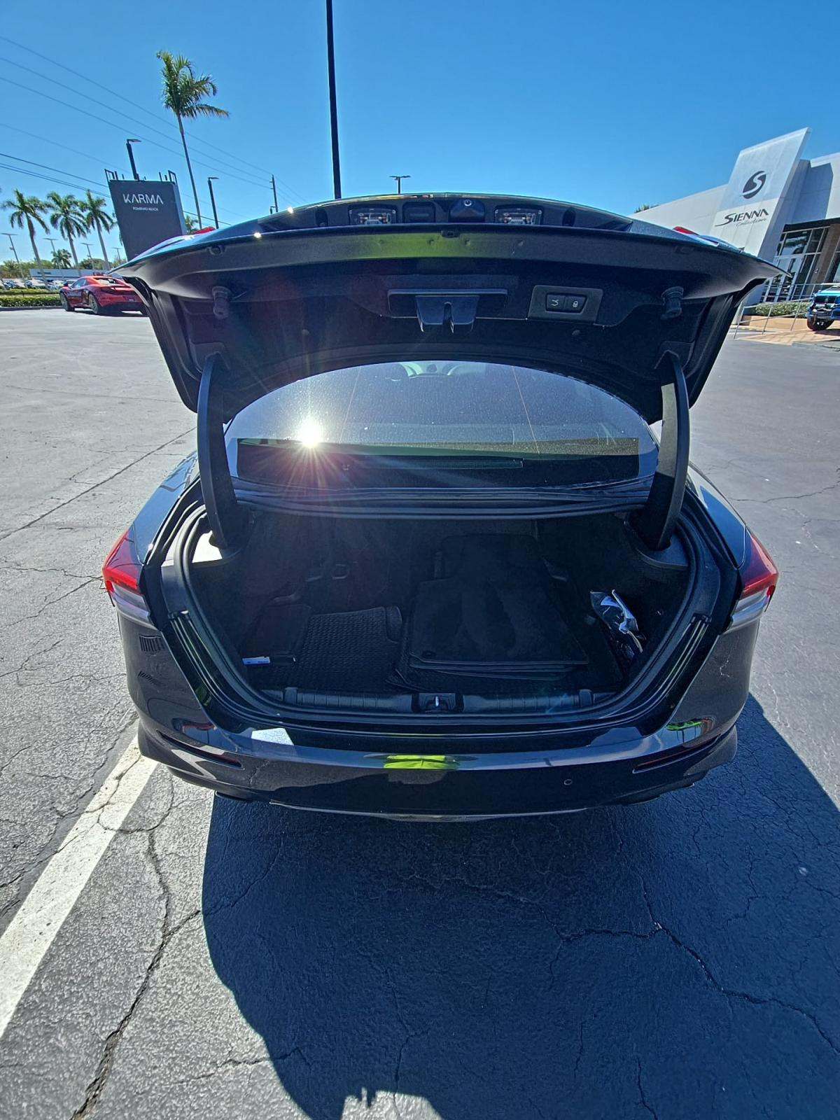 2022 Maserati Ghibli Trofeo RWD