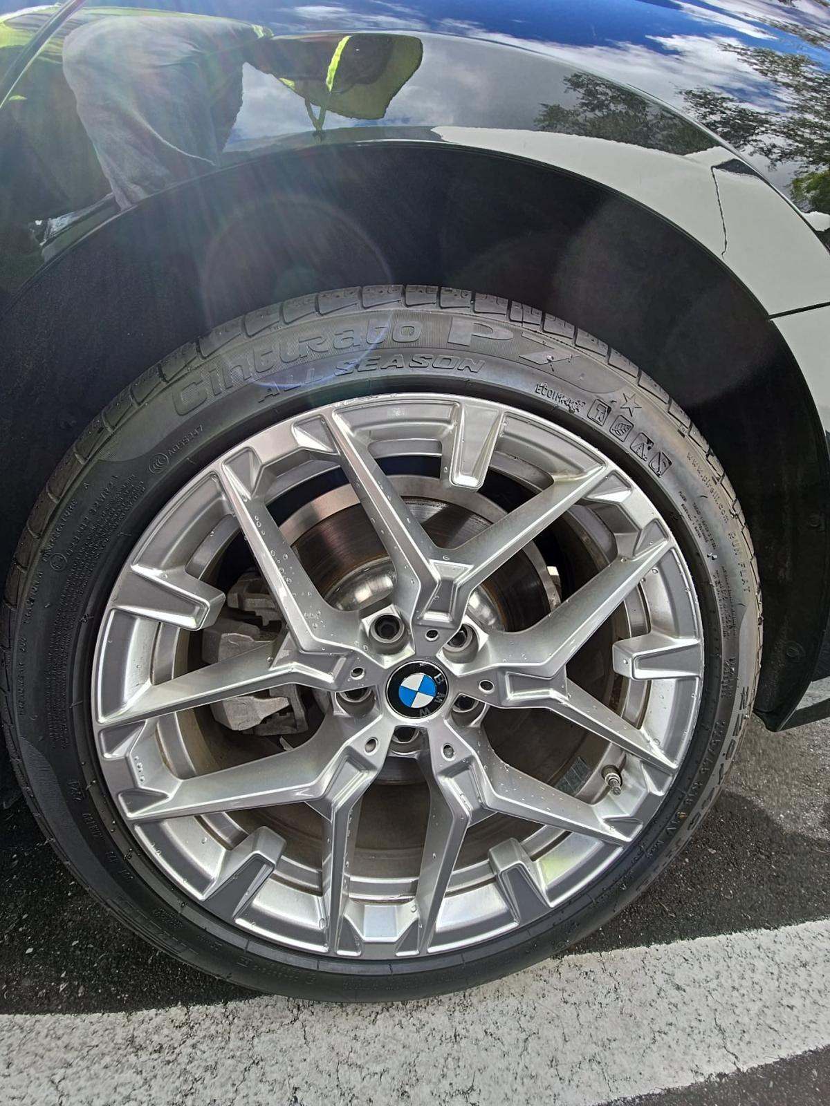 2025 BMW 3 Series 330i RWD