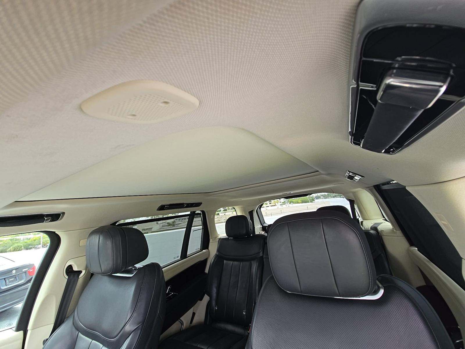 2023 Land Rover Range Rover SE LWB AWD
