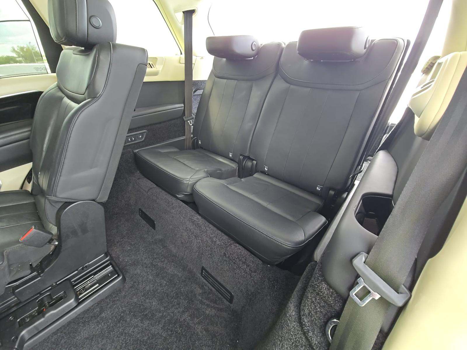 2023 Land Rover Range Rover SE LWB AWD