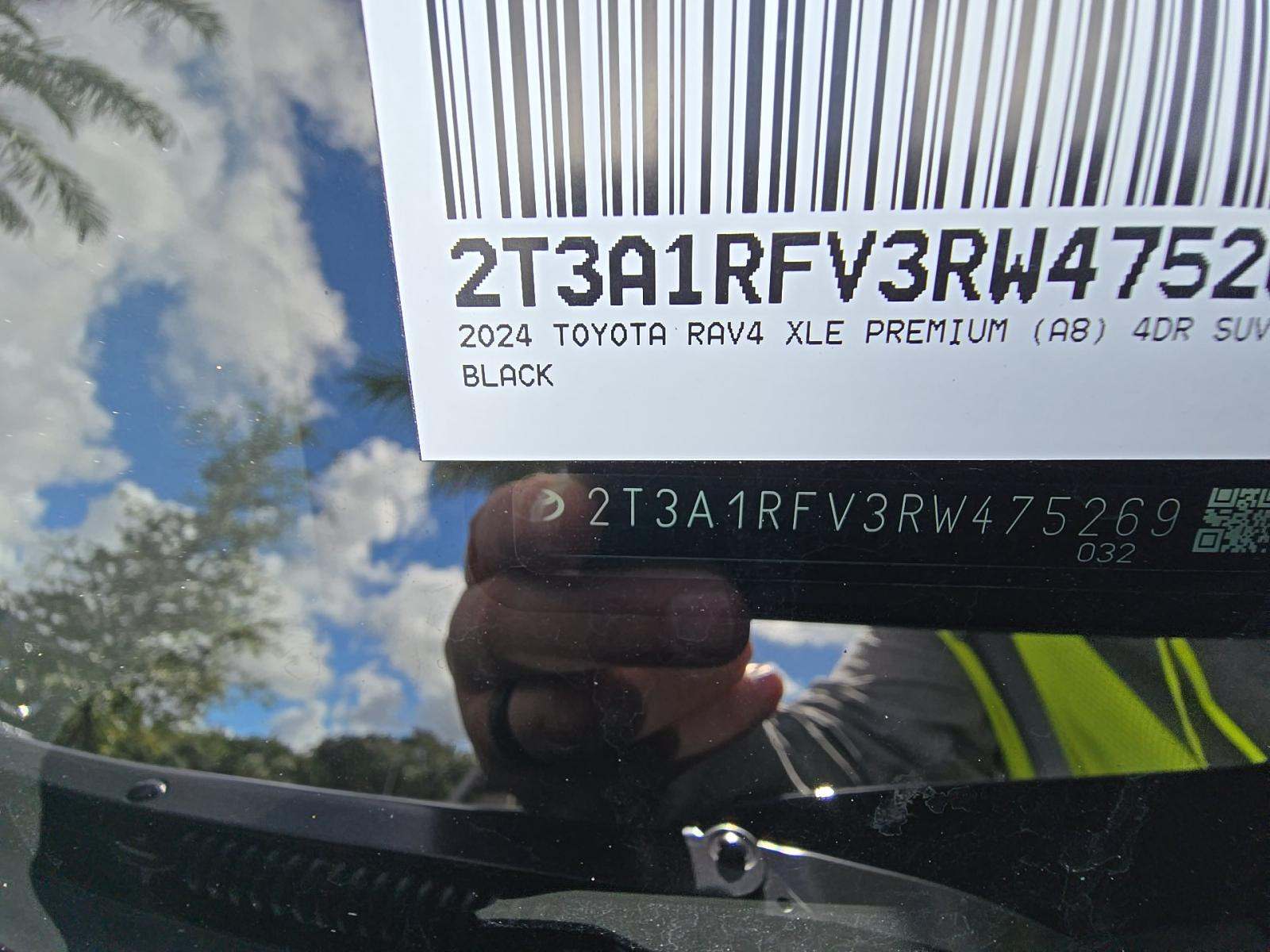 2024 Toyota RAV4 XLE Premium AWD